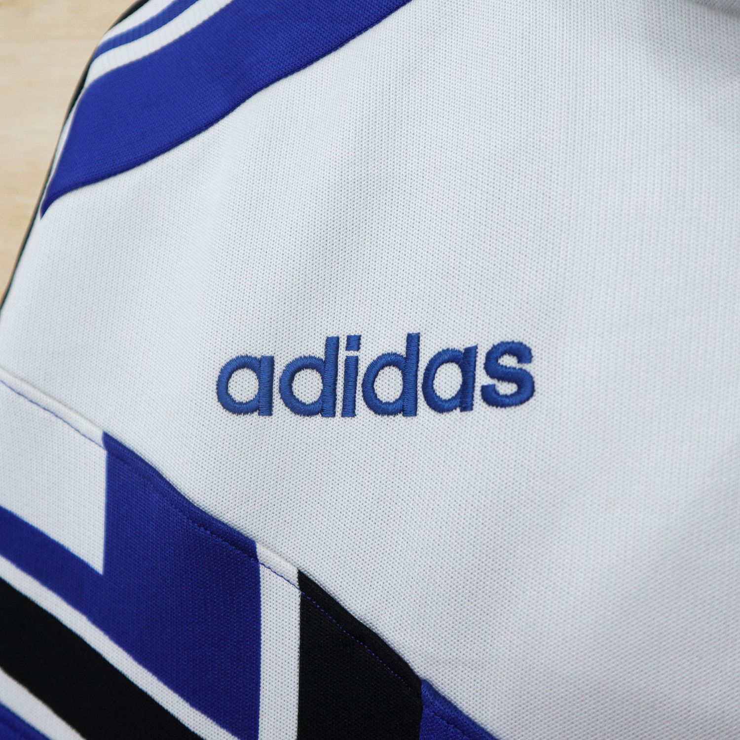 Adidas ADIDAS Japan DESCENTE Template PALACE Track Jacket Size US M / EU 48-50 / 2 - 2 Thumbnail