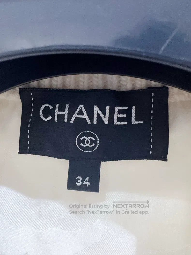 Chanel Chanel 19B white teddy jacket Size XXS / US 00 / IT 34 - 3 Thumbnail
