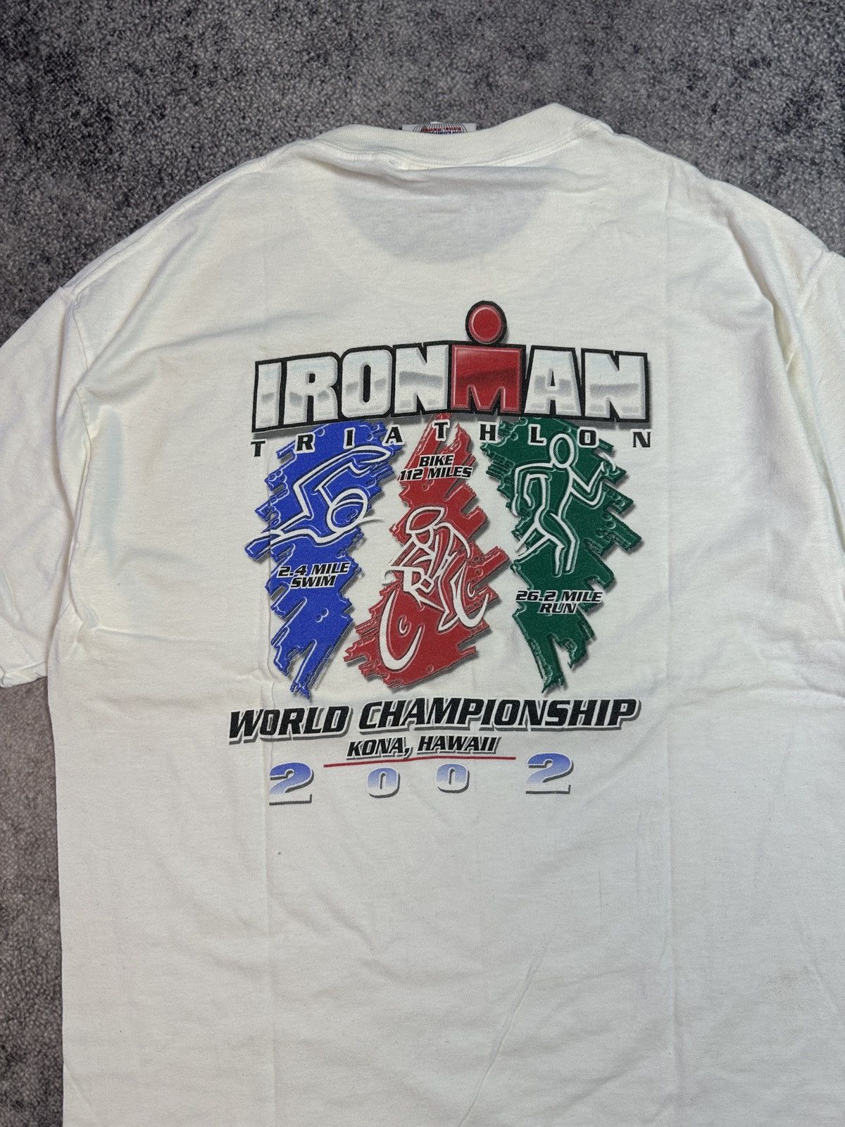 Vintage Vintage Ironman Triathlon 2002 T-shirt Sportswear Rare USA L Size US L / EU 52-54 / 3 - 2 Thumbnail