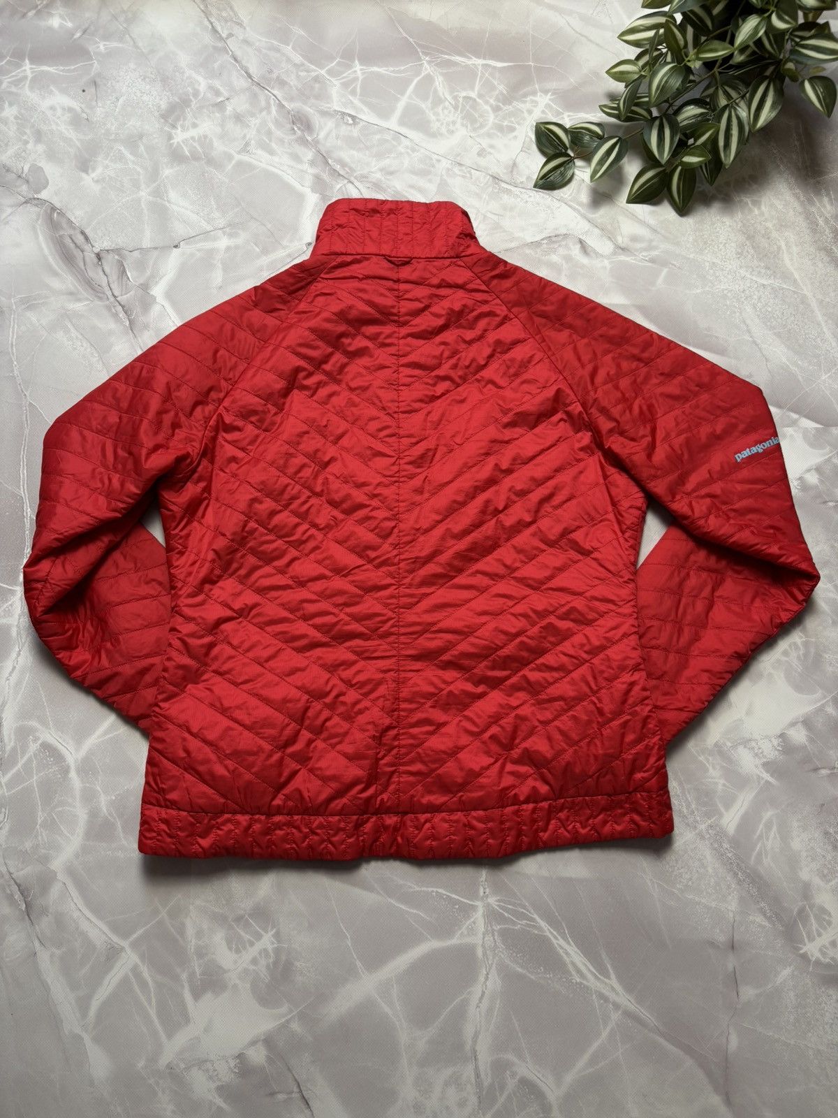 Patagonia Patagonia Insulated Liner Jacket Coat Red Womens Size L Size L / US 10 / IT 46 - 10 Thumbnail