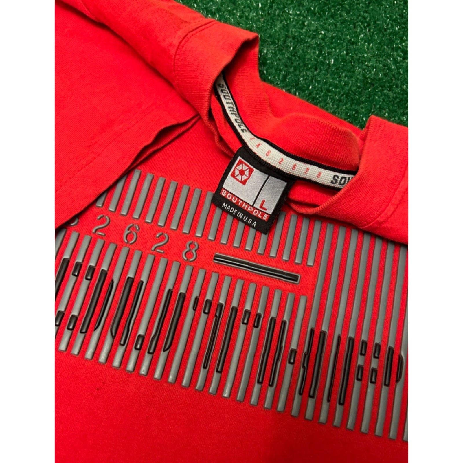 Southpole VINTAGE Southpole Barcode Logo Hip Hop VTG Shirt Mens L Red 90s Grunge Punk Y2K Affliction Logo Shirt Mens L Size US L / EU 52-54 / 3 - 2 Thumbnail