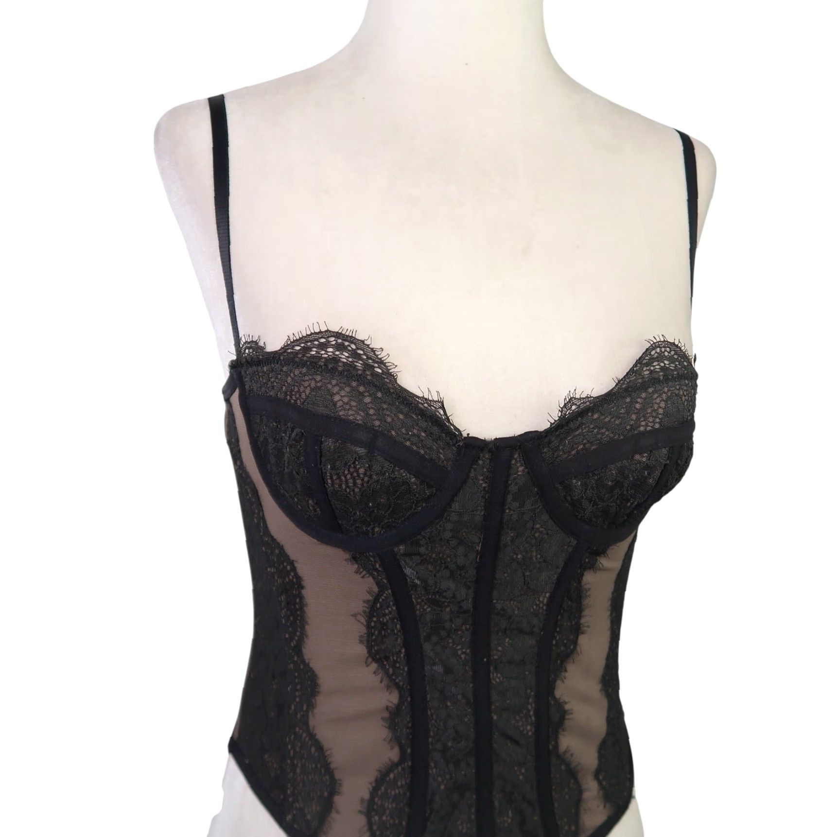 Vintage VINTAGE Out From Under Urban Outfitters Black Lace Corset Bustier Top S Corset Women's Shirt Nuclear? Size S / US 4 / IT 40 - 2 Thumbnail