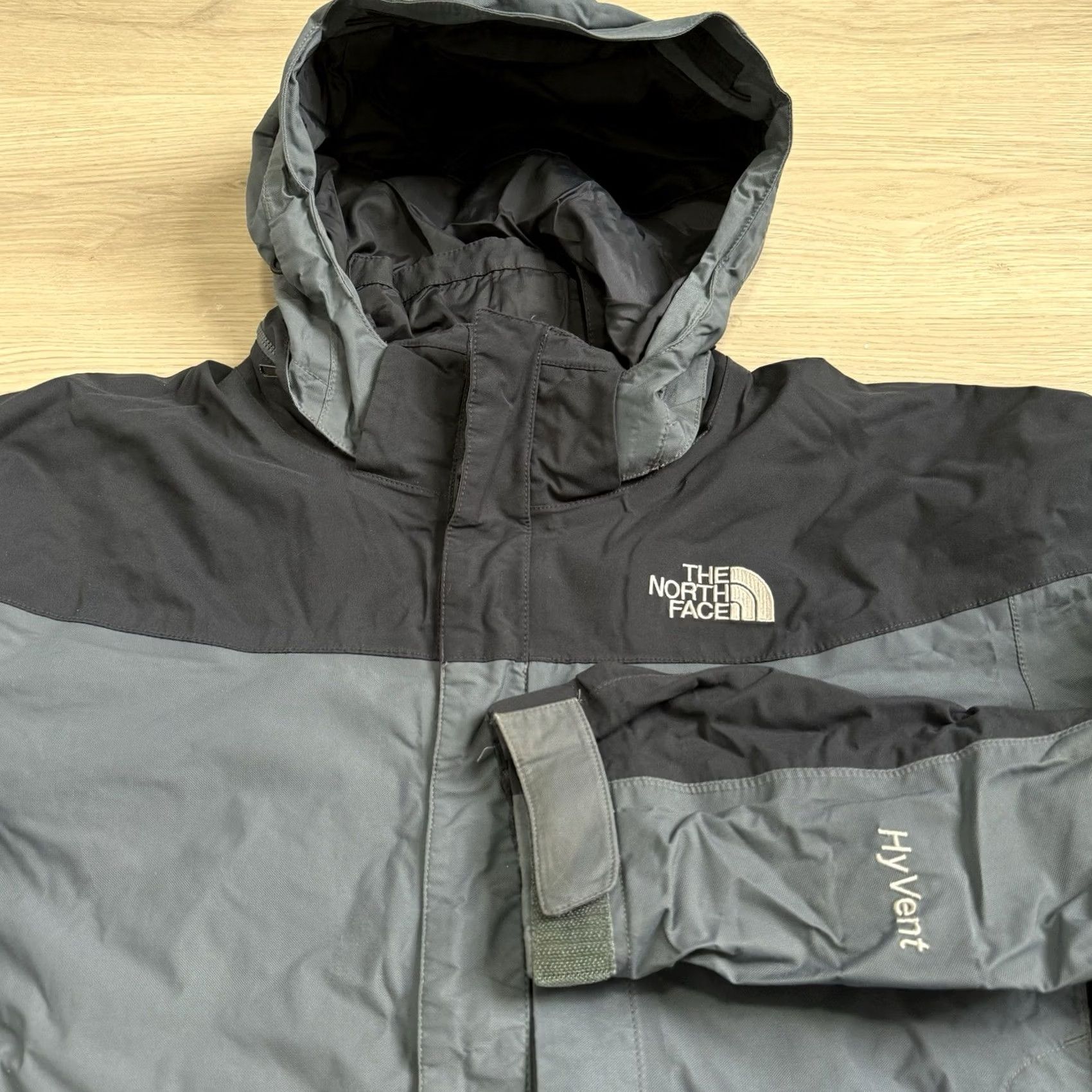 The North Face VINTAGE The North Face HyVent Parka Jacket Men XL Gray Waterproof Winter Parka Size XL Mens Size US XL / EU 56 / 4 - 4 Thumbnail