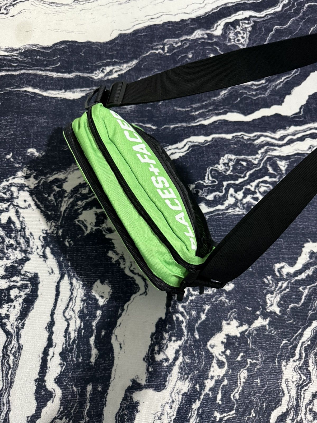 Places + Faces Places+faces shoulder pouch bag Size ONE SIZE - 4 Thumbnail