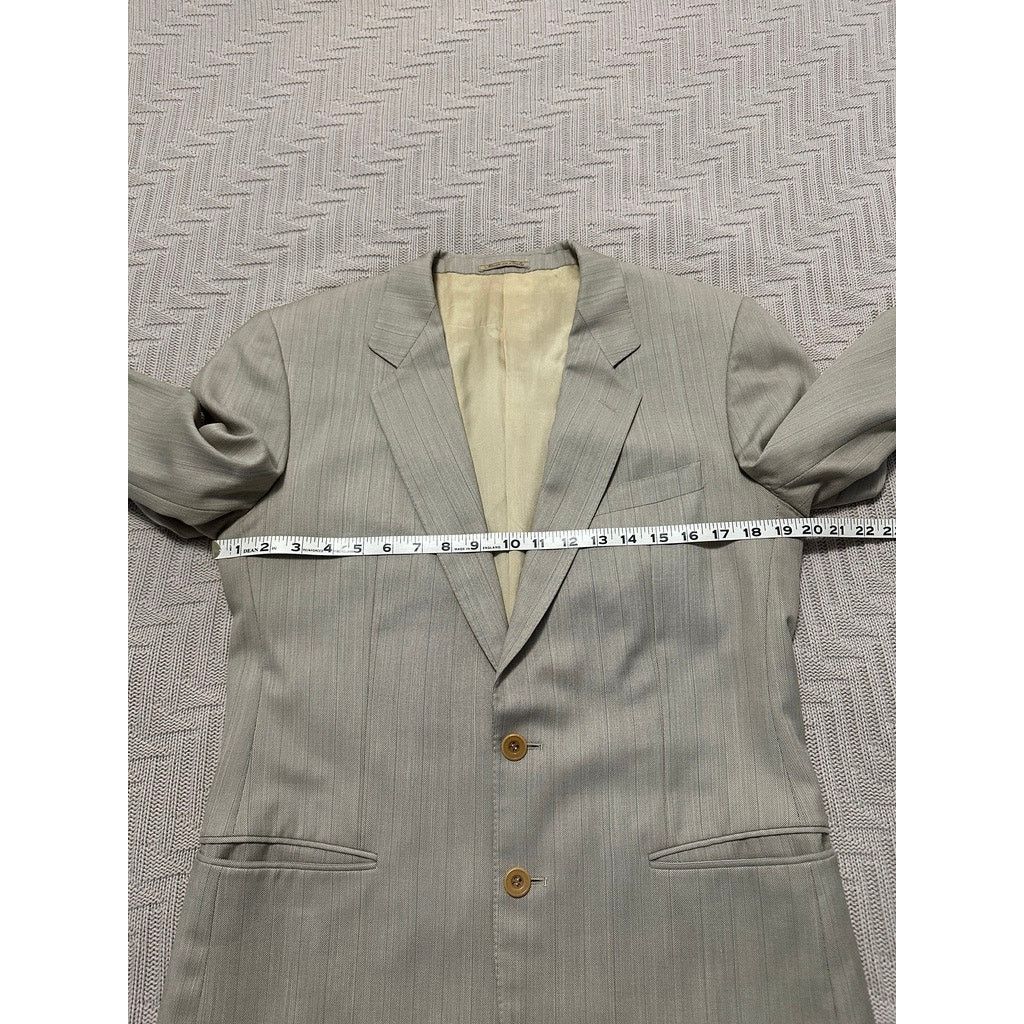 Ermenegildo Zegna Ermenegildo Zegna tan wool and silk two button blazer Size 40R - 8 Thumbnail