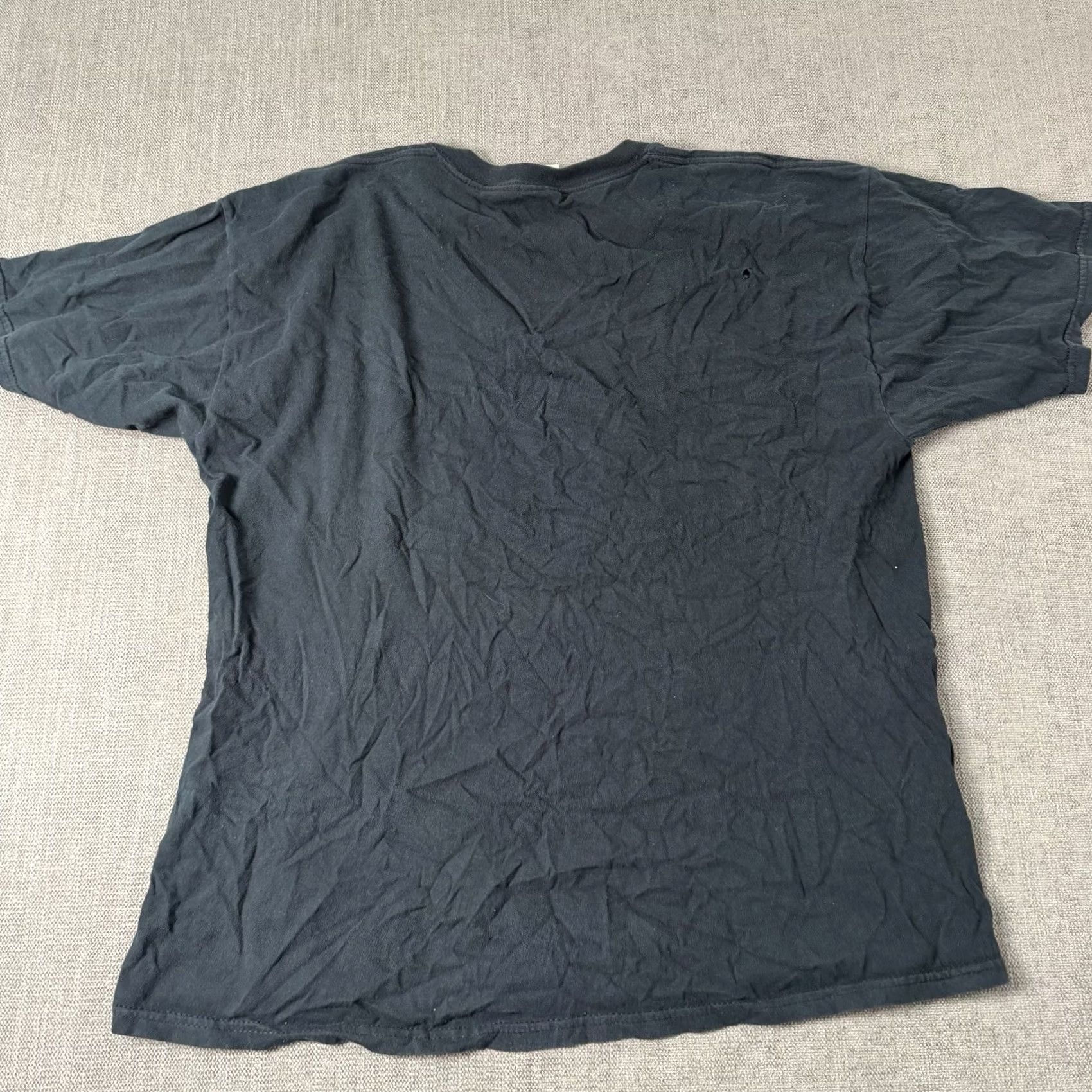 Gildan VINTAGE Sturgis 2005 Black Hills Rally T-Shirt 65th Annual Eagle Thunder Logo XL Hole Gildan Heavy Cotton Unisex Adults Shirt Biker Motorcycle Logo Size US XL / EU 56 / 4 - 2 Thumbnail