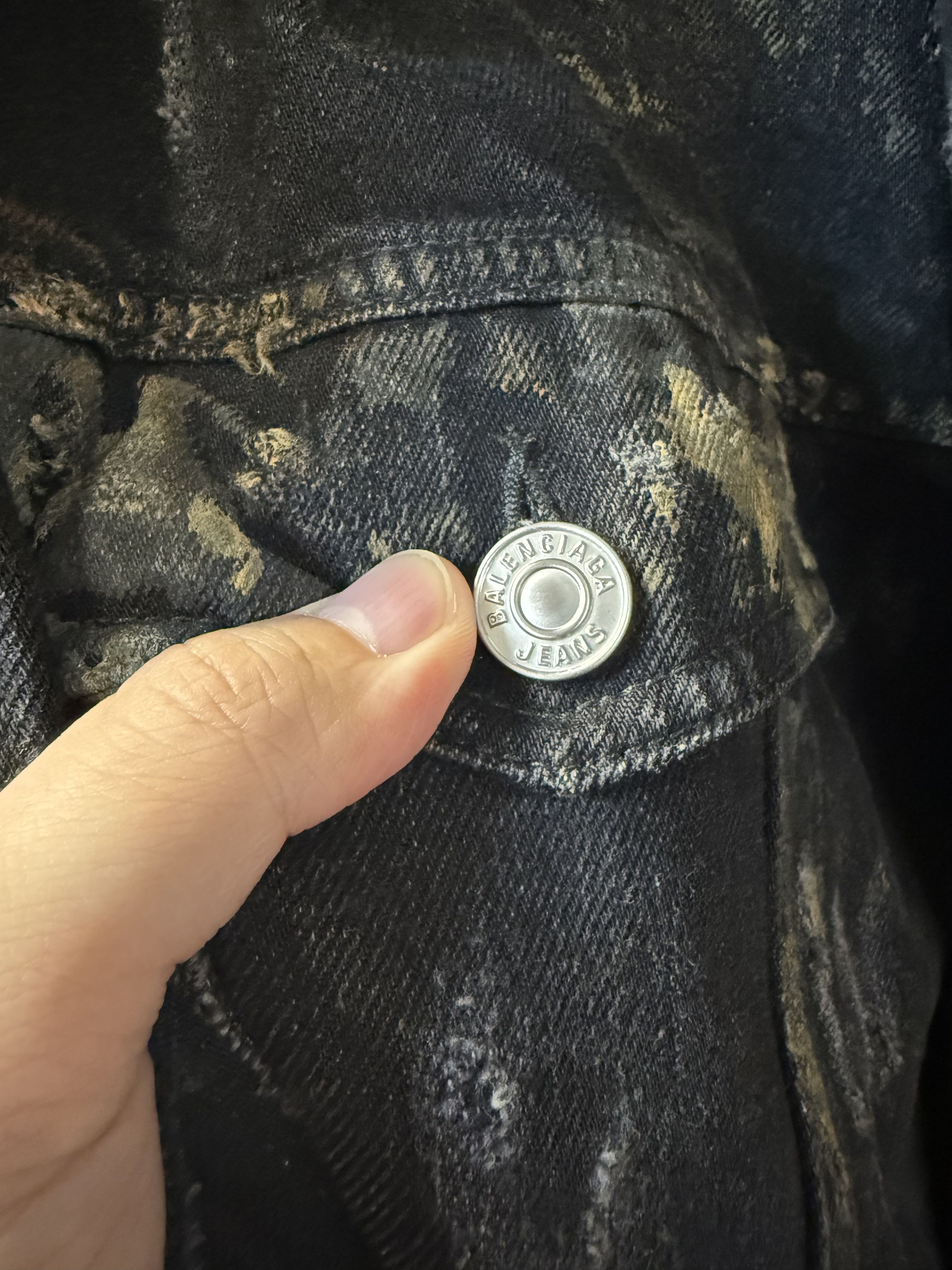 Balenciaga Balenciaga Heavy Distoryed Distressed Mud Denim Jacket Size US M / EU 48-50 / 2 - 7 Thumbnail