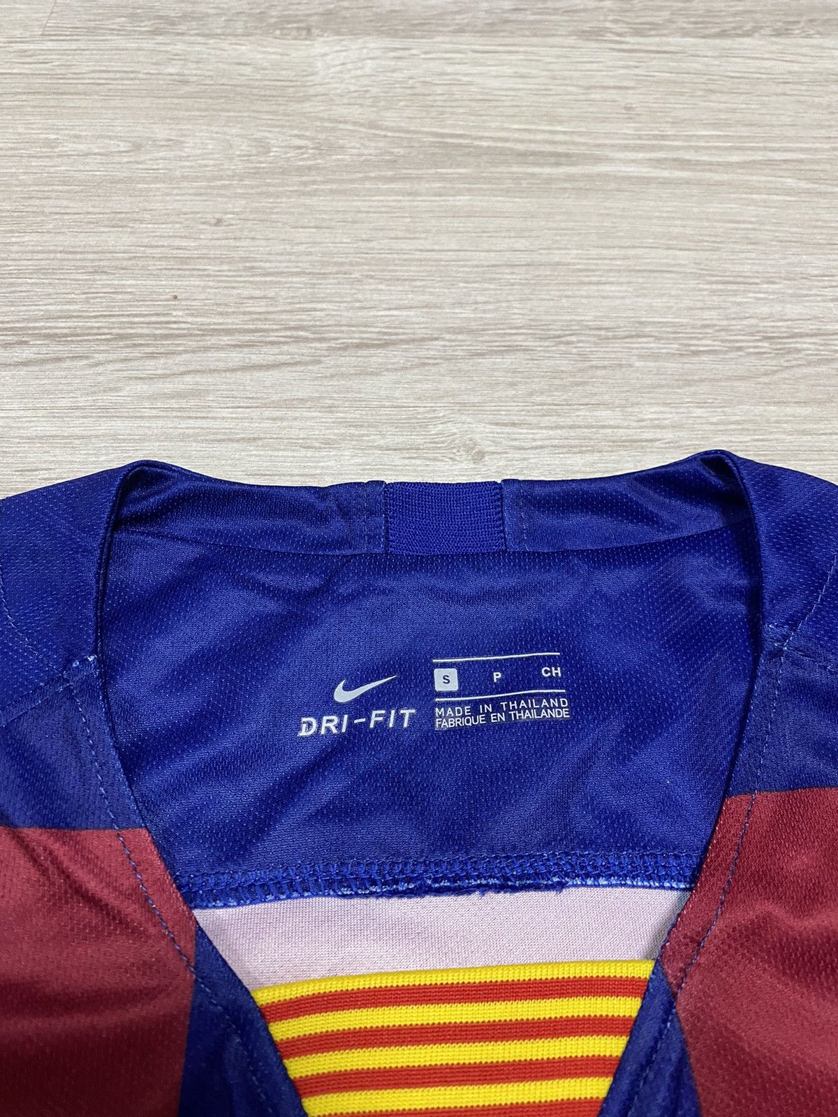 Nike Lionel Messi FC Barcelona Nike 2019/20Soccer Jersey Size S Size US S / EU 44-46 / 1 - 7 Thumbnail