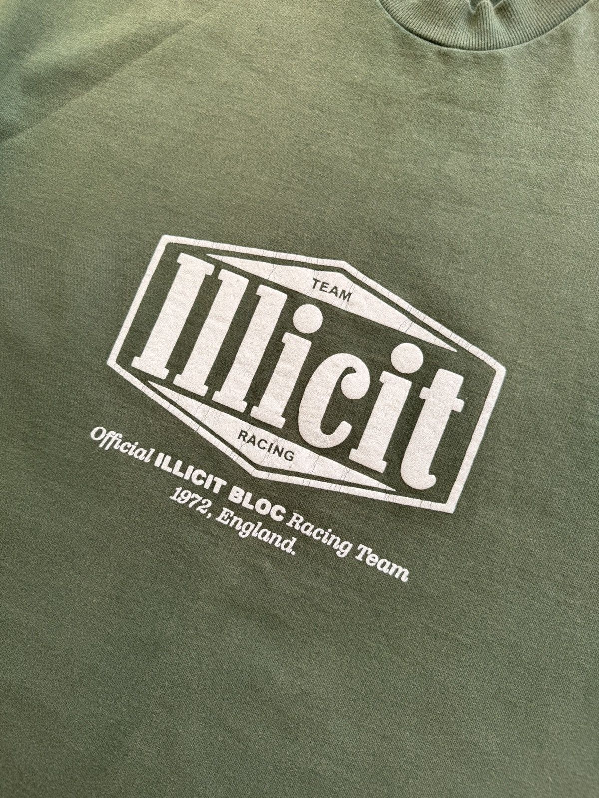 Cole Buxton ILLICIT BLOC RACING CAR Sun Faded Tee Size US L / EU 52-54 / 3 - 3 Thumbnail