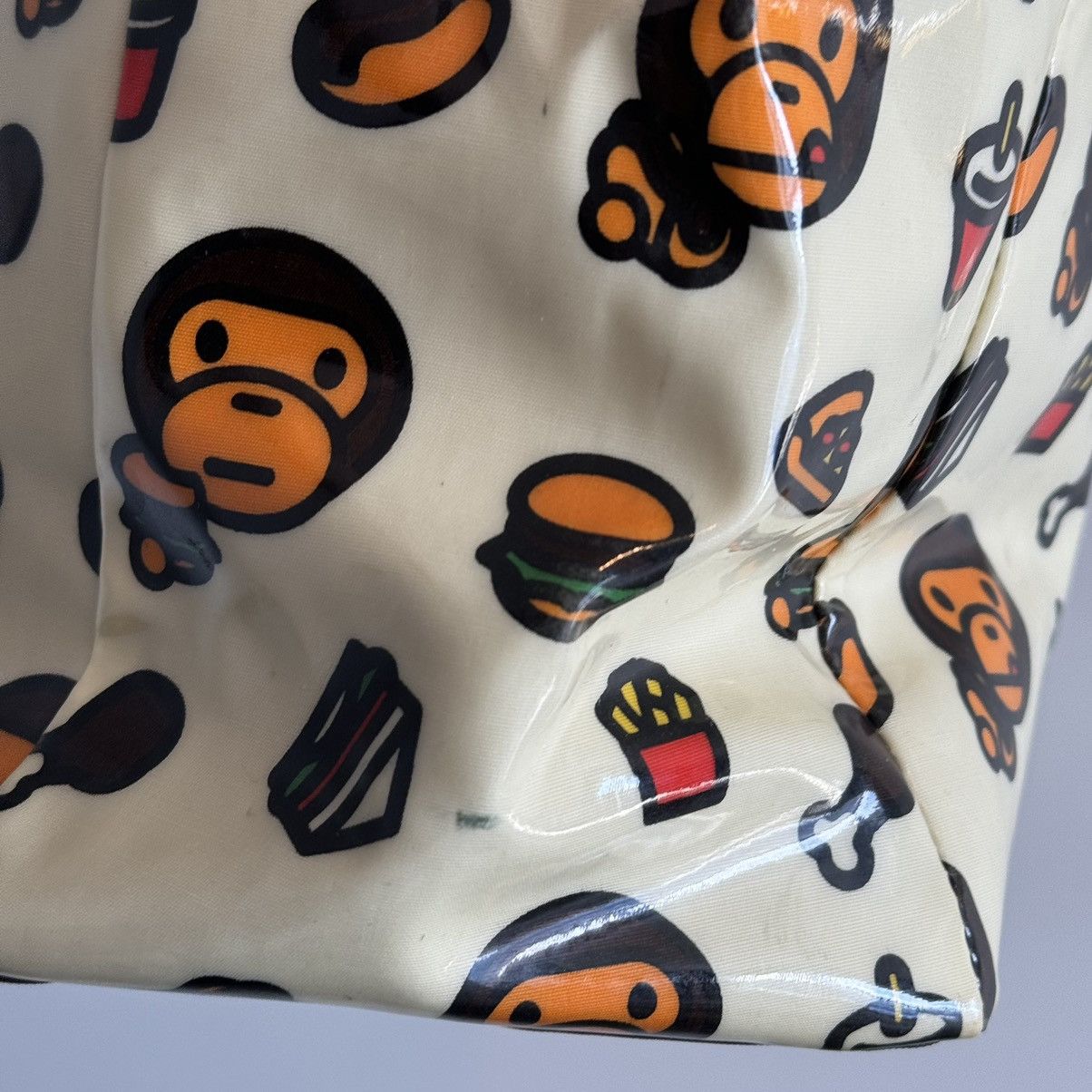 Bape × Nigo Baby Milo Junk Food Mom's Tote Bag Size ONE SIZE - 8 Thumbnail