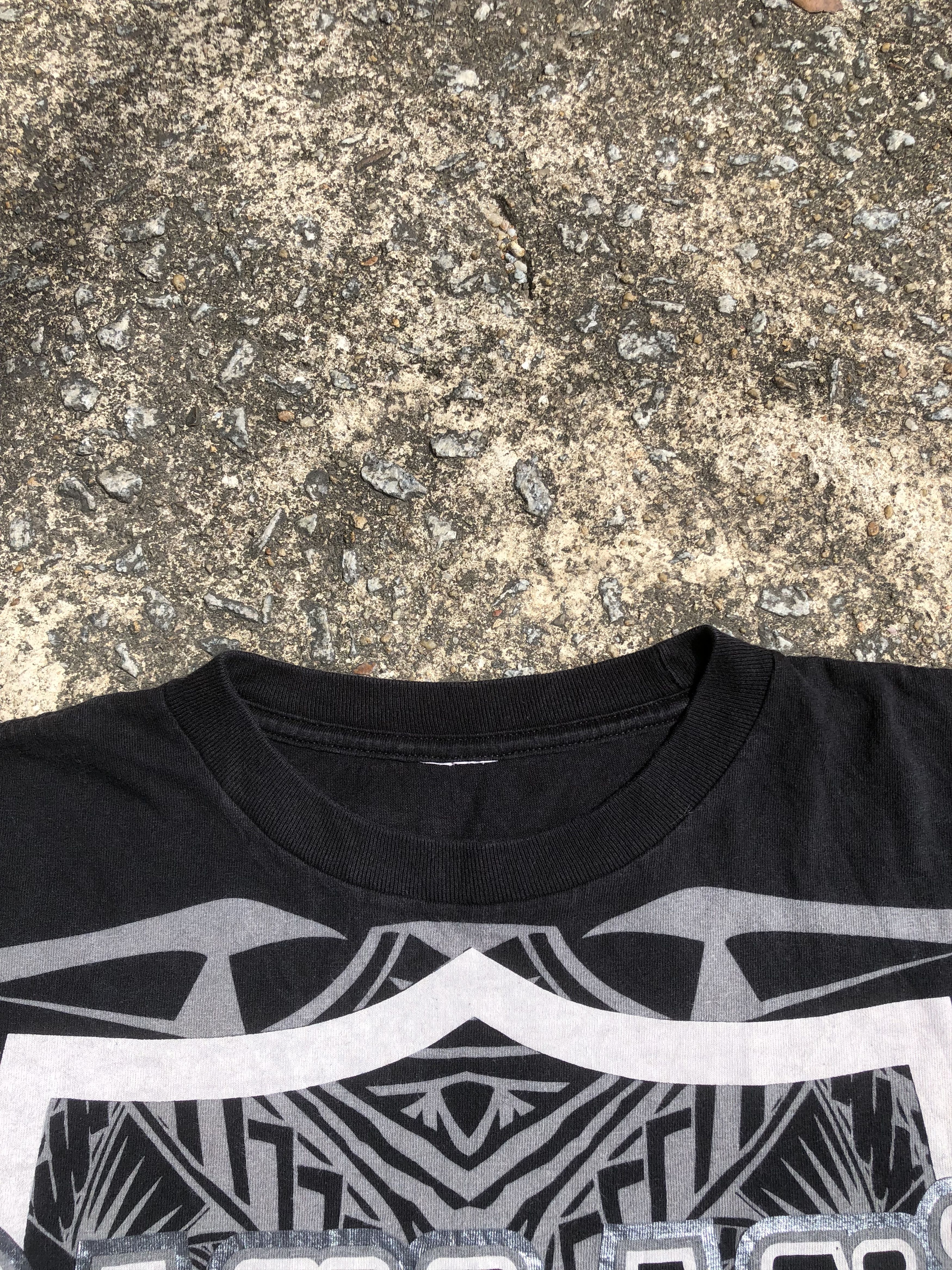Vintage RARE Vintage Oakland Raiders NFL One Nation Tribal Tee Size US XXL / EU 58 / 5 - 5 Thumbnail