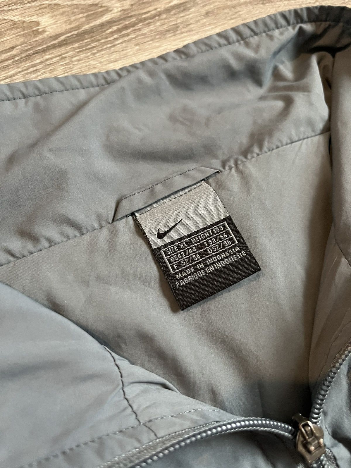 Nike Vintage Nike Windbreaker Jacket 90s / Early 2000s Size US L / EU 52-54 / 3 - 6 Thumbnail