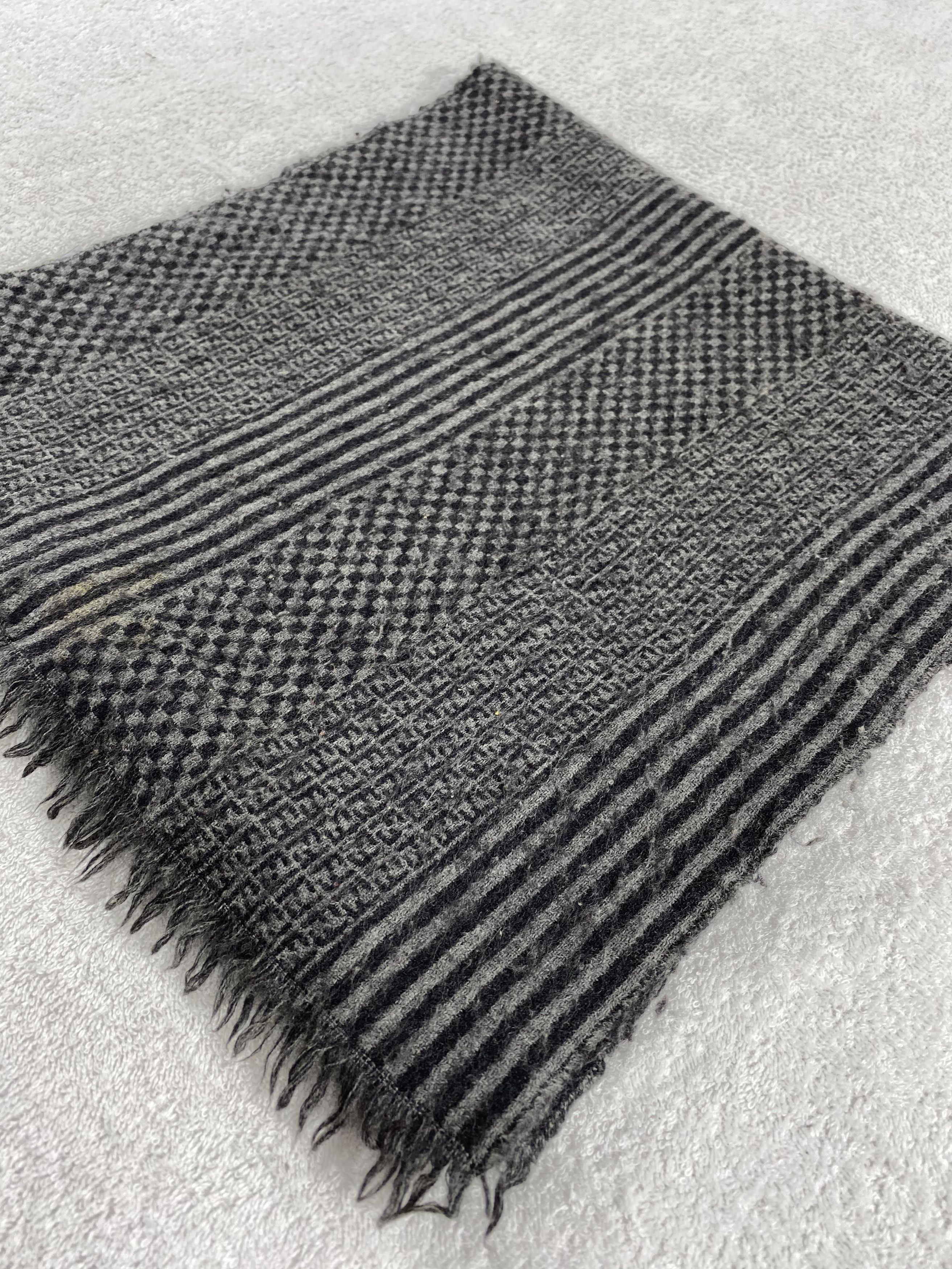 Fendi Vintage Fendi Scarf/Muffler/Neckwear MF699 Size ONE SIZE - 3 Thumbnail