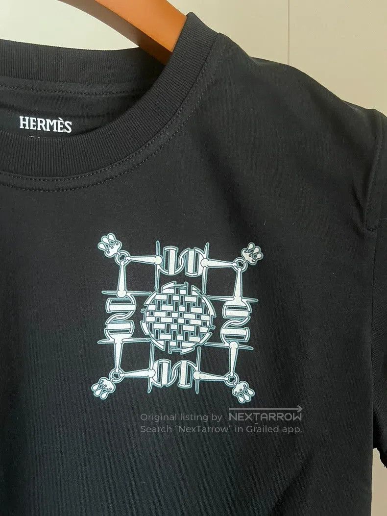 Hermes Hermes Summer women's short-sleeve Size XS / US 0-2 / IT 36-38 - 2 Thumbnail