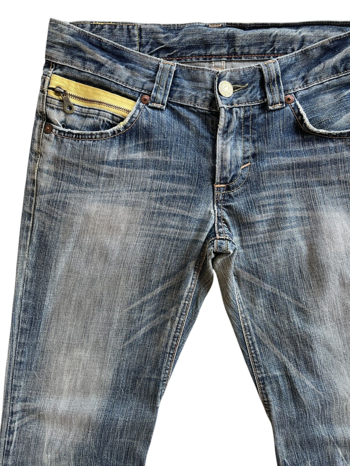 Japanese Brand Vintage Edwin 504 Blue Trip Flare Distressed Denim Size US 32 / EU 48 - 6 Thumbnail