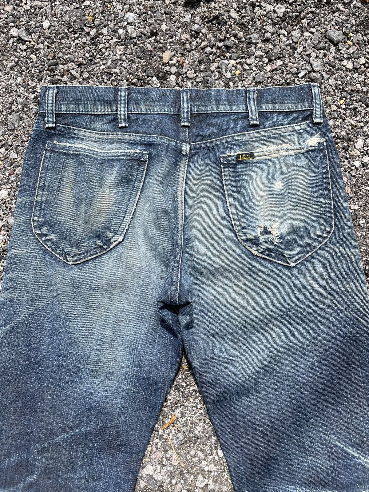 Lee 🔥Accept Binding Offer🔥 Disstressed Lee Denim jeans Vintage Size US 29 - 8 Thumbnail