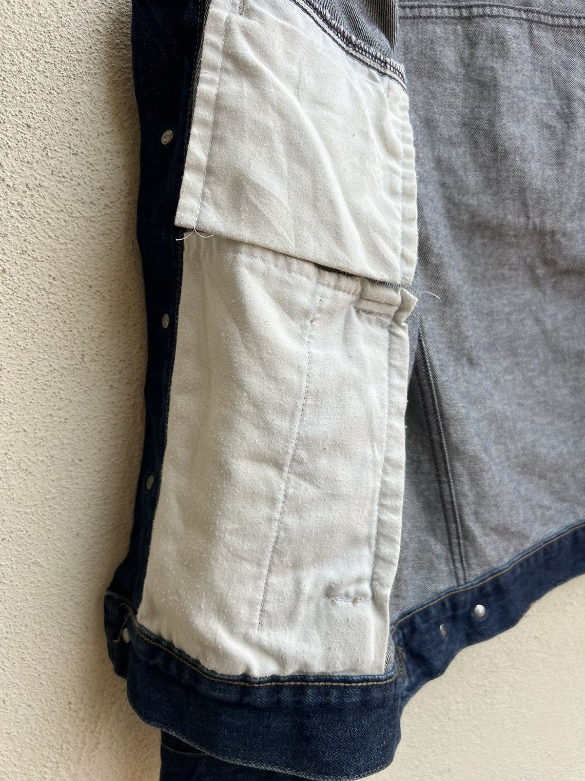 Armani AJ Armani Jeans Indigo 002 Series Denim Trucker Jacket Size US M / EU 48-50 / 2 - 22 Thumbnail