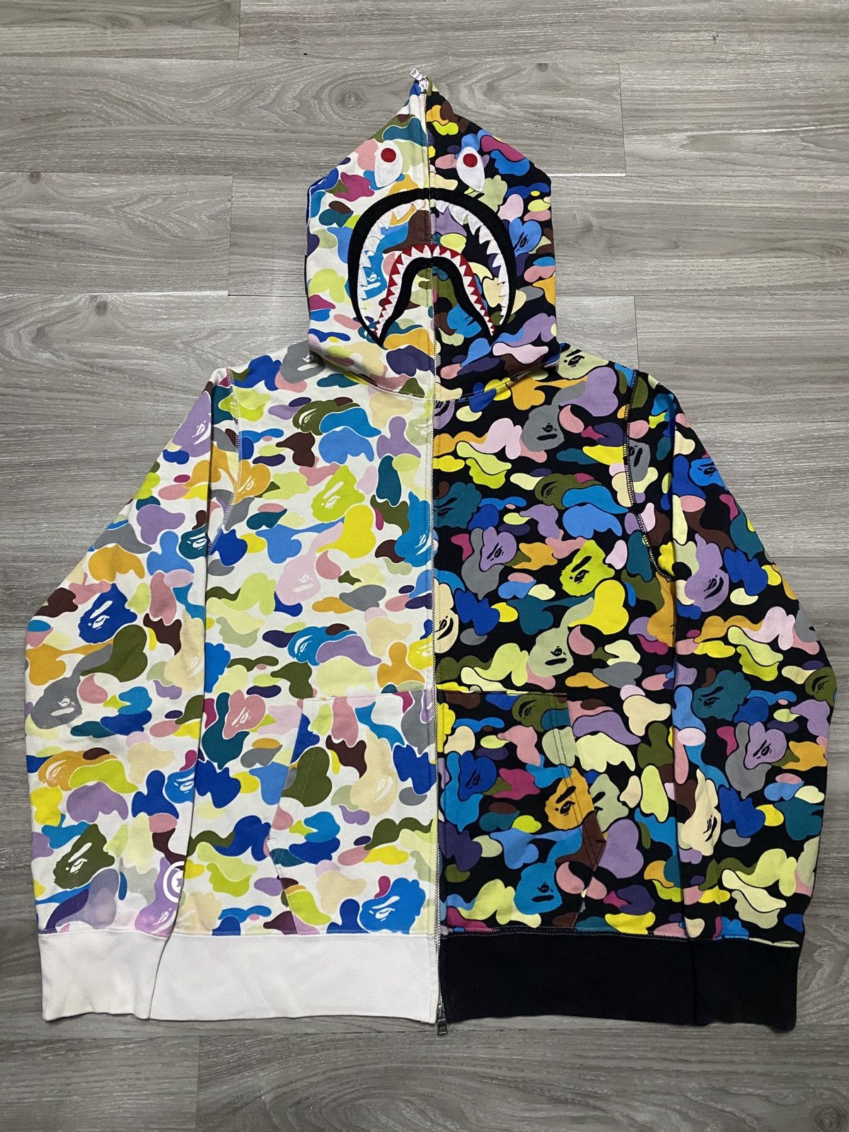 Bape RARE - MULTICOLOR COTTON CANDY CAMO BAPE SHARK FULL ZIP Size US XL / EU 56 / 4 - 1 Thumbnail