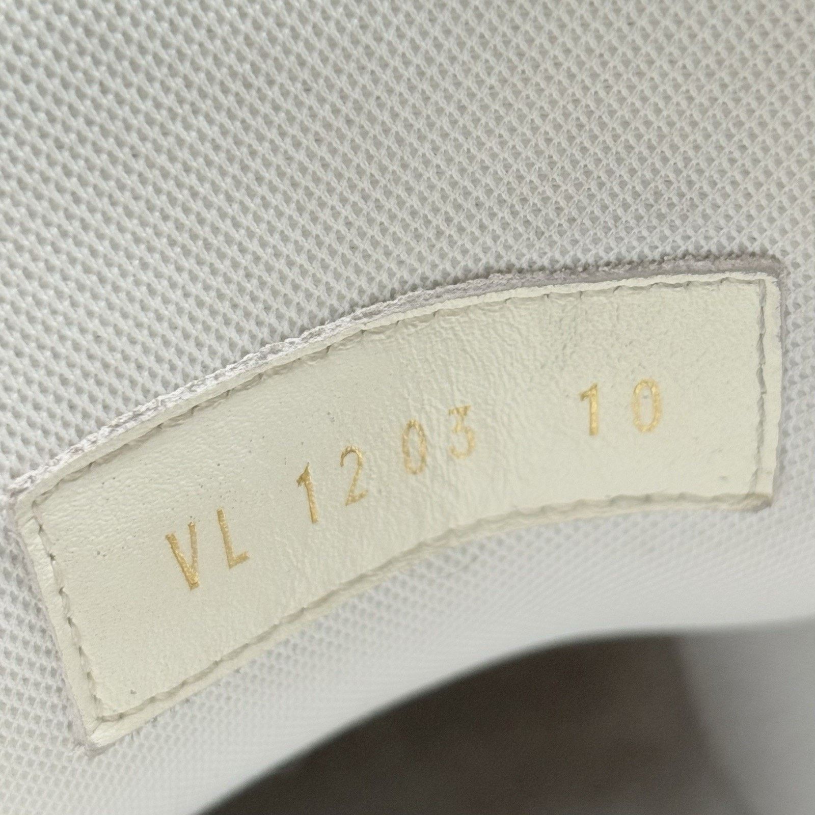 Louis Vuitton Louis Vuitton Maxi Trainer ' White ' | GOOD CONDITION! Size US 11.5 / EU 44-45 - 14 Thumbnail