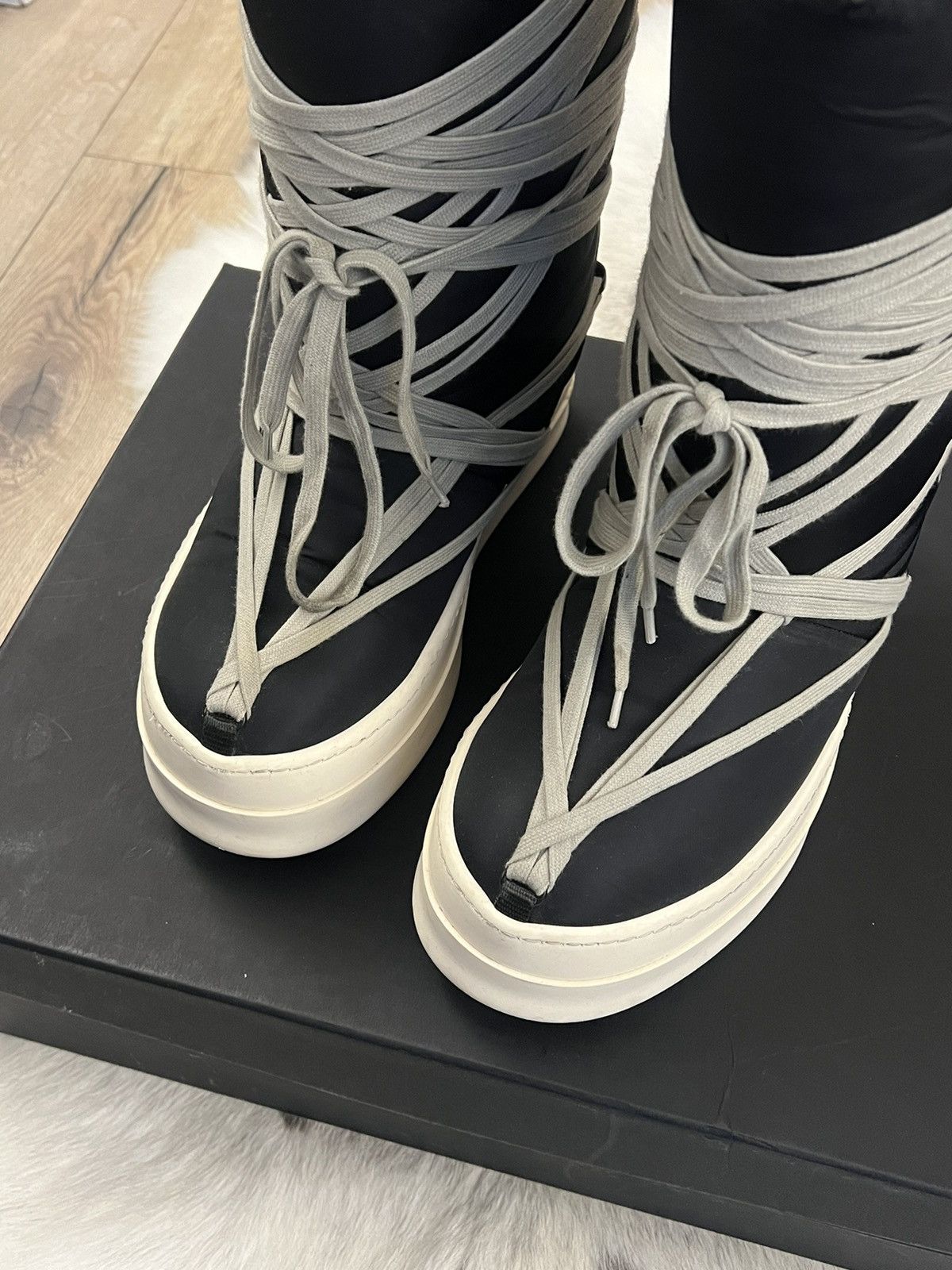 Moncler × Rick Owens 🚨Rick Owens Bigrocks Boot Moncler Black Size US 9 / EU 42 - 4 Thumbnail