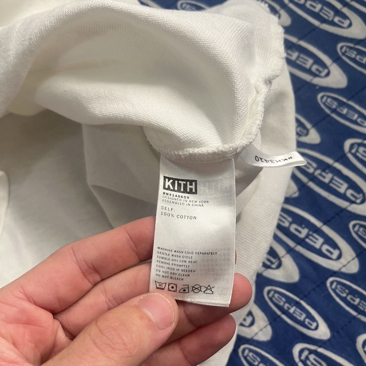 Kith Kith Cassette Tape T Shirt Mens Small White Streetwear Size US S / EU 44-46 / 1 - 7 Thumbnail