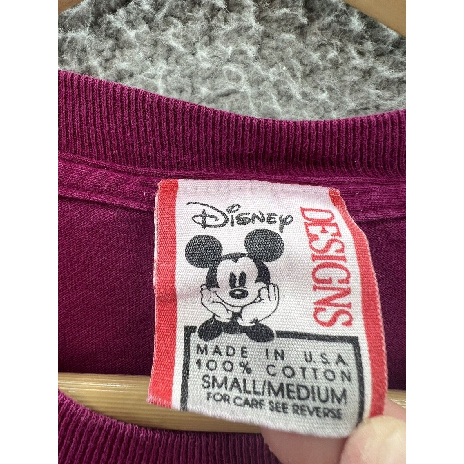 Disney Disney Designs Tigger Winnie The Pooh Fall Burgundy Tee Size US XL / EU 56 / 4 - 3 Thumbnail