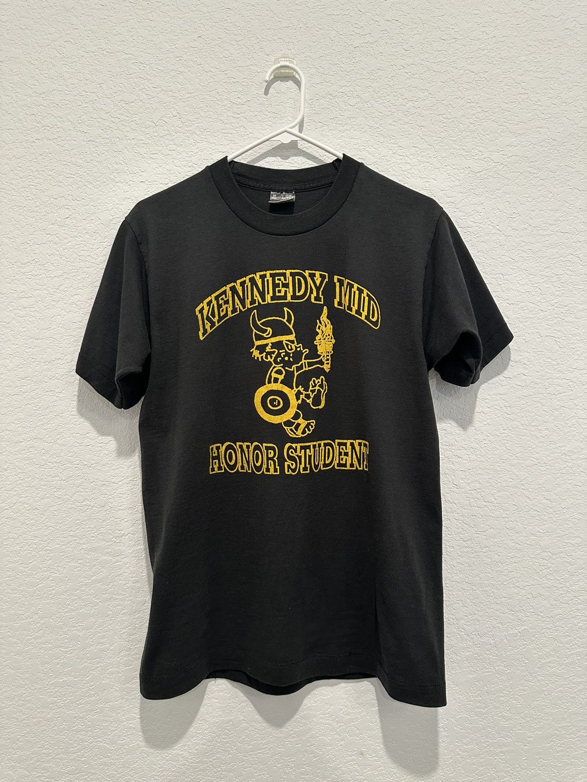 Vintage Vintage T Shirt Tee Small Medium Size US S / EU 44-46 / 1 - 1 Thumbnail