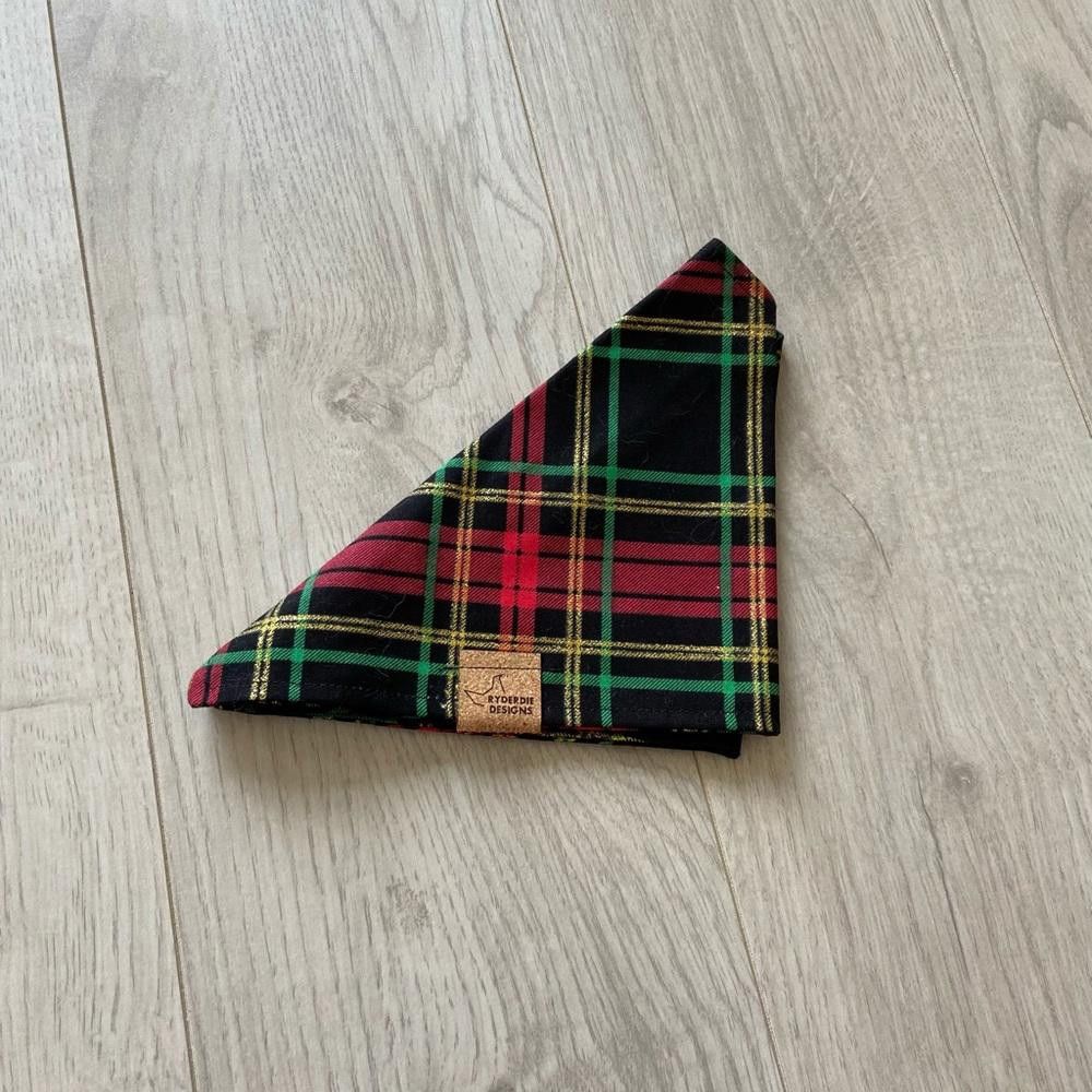 Designer Ryderdie Designs Christmas Sparkle Plaid Dog Bandana Size ONE SIZE - 6 Thumbnail