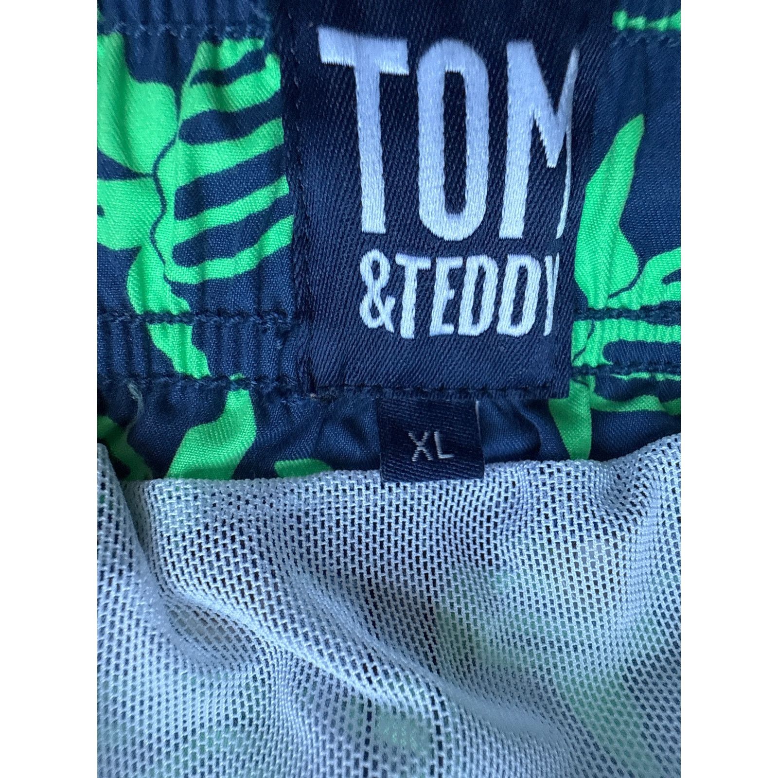 Other Tom & Teddy Mens Swim Trunks Blue with Green Turtles Size US 34 / EU 50 - 6 Thumbnail