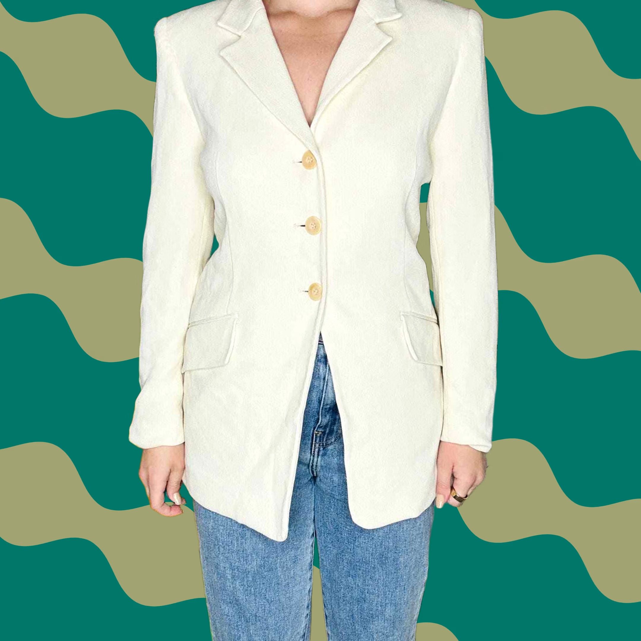 Jones New York VINTAGE Jones New York Blazer Women's Padded Fitted Ivory Cream 6 Blazer Womens 90s Retro Business Jacket Size M / US 6-8 / IT 42-44 - 1 Thumbnail