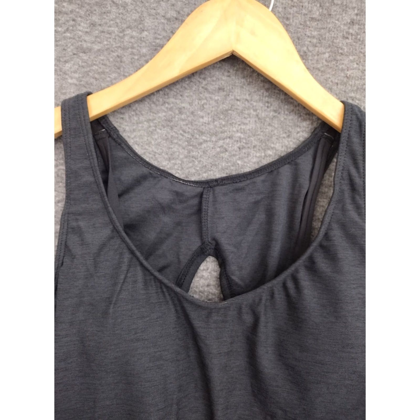 Vintage Kona Sol Swimsuit Top Black Built In Bra Open Back Tie Back Sz S 4-6 Size S / US 4 / IT 40 - 3 Thumbnail