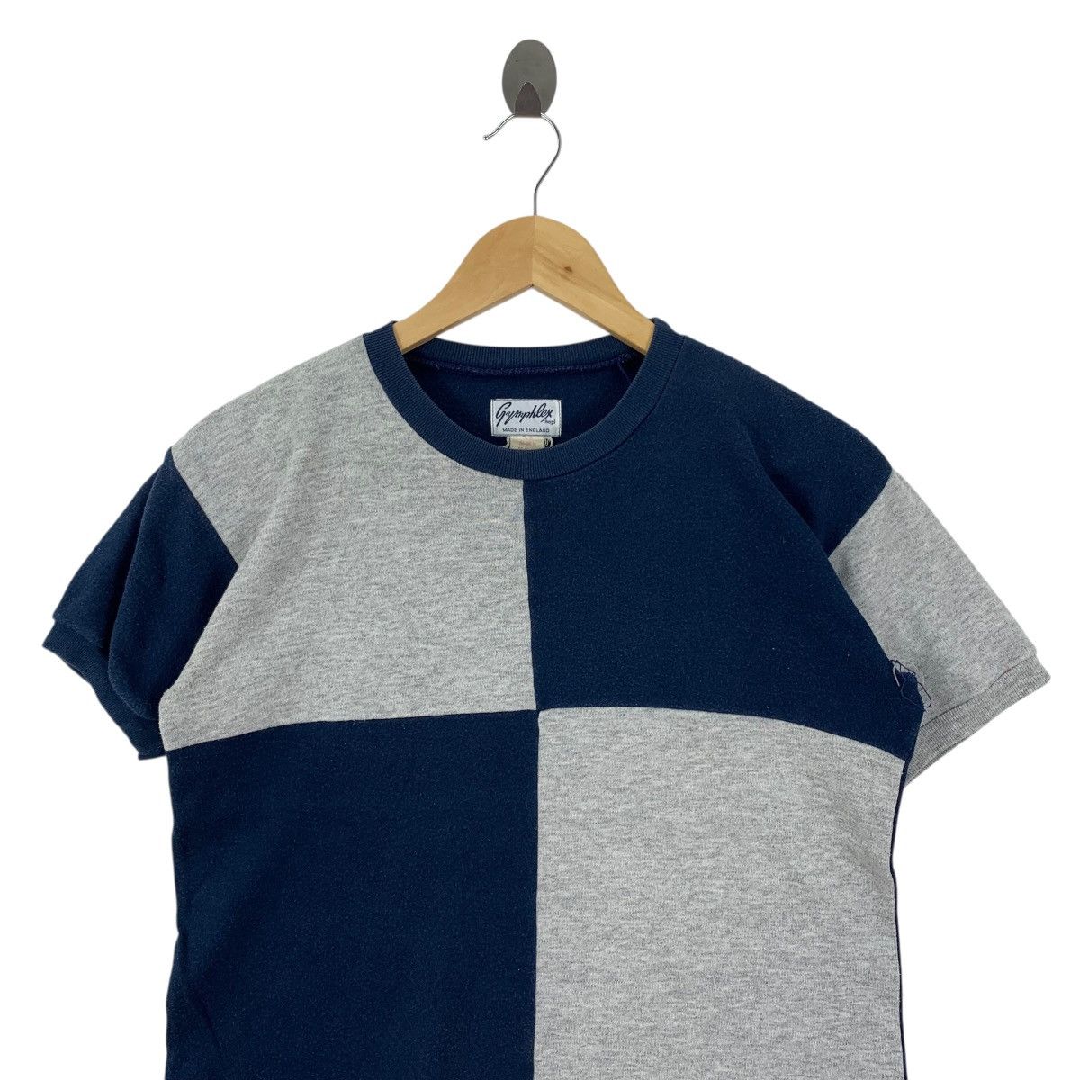 Vintage Vintage GYMPHLEX ENGLAND British Patchwork Plain Tshirt Size US S / EU 44-46 / 1 - 2 Thumbnail