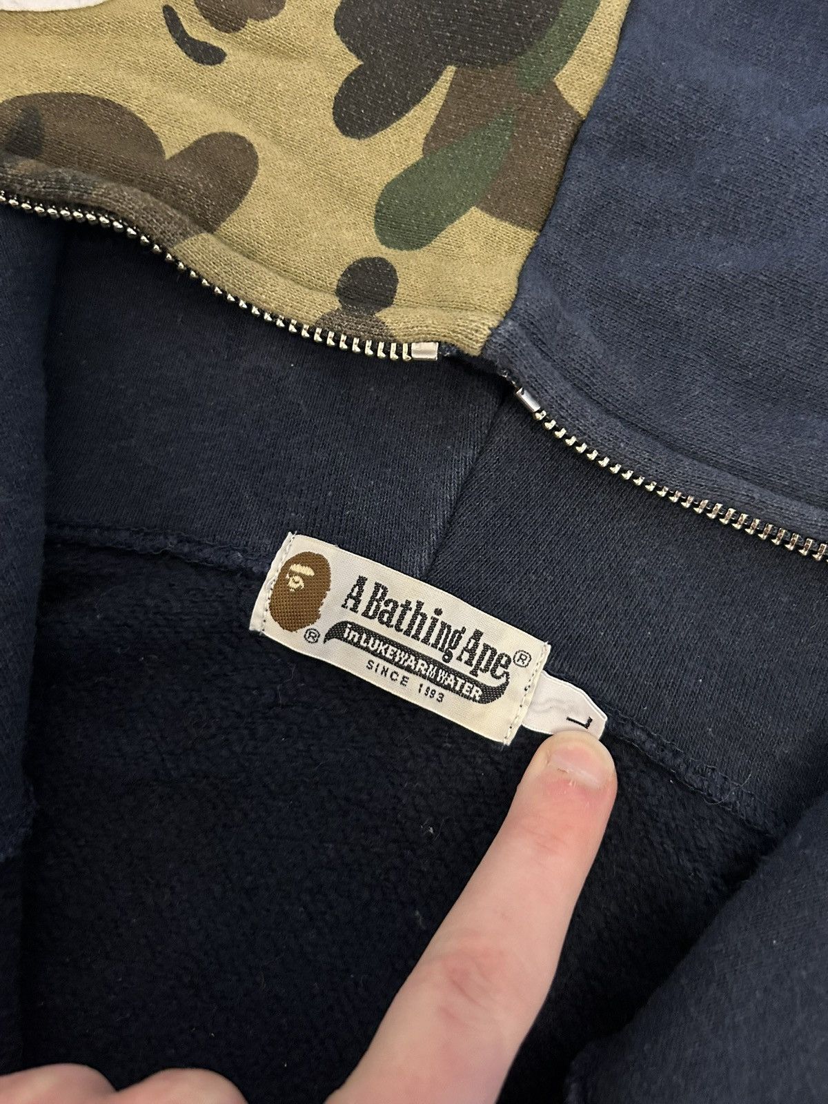 Bape OG Bape Navy/Green Camo Shark Full Zip Hoodie Size US L / EU 52-54 / 3 - 10 Thumbnail