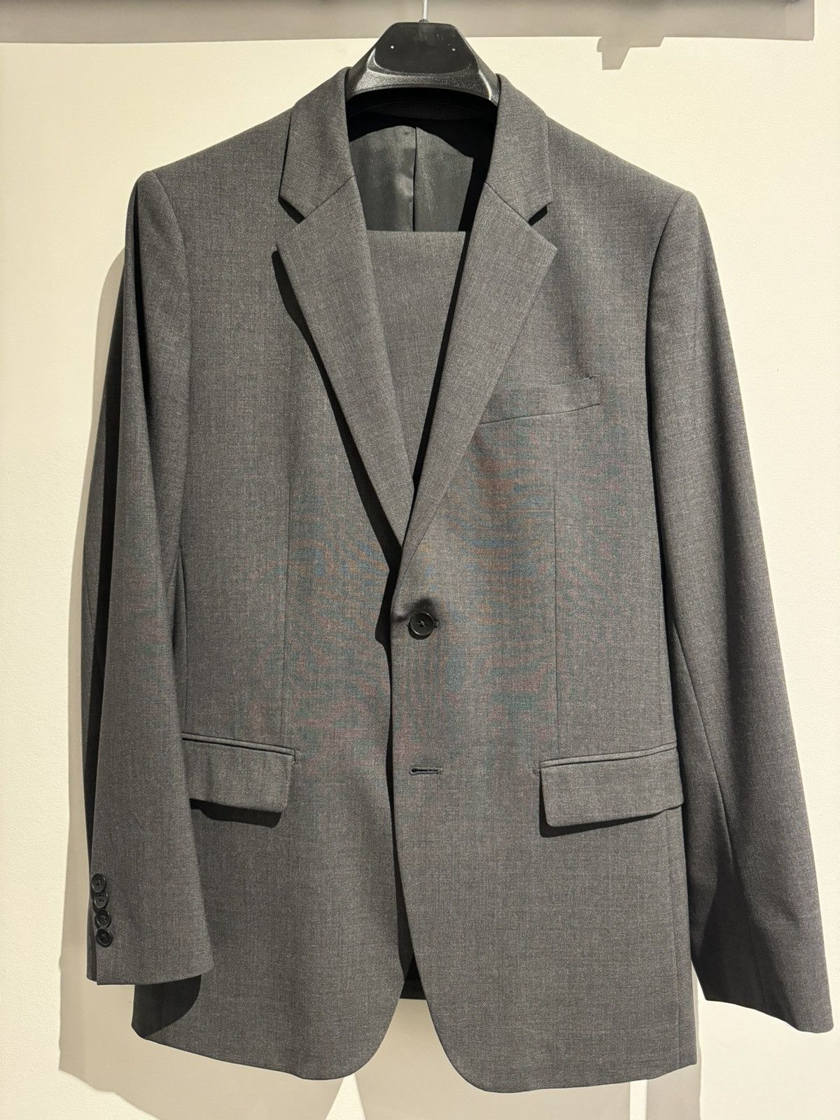 image of Theory Classic 2-Button Suit in Grey, Men's (Size 40R)