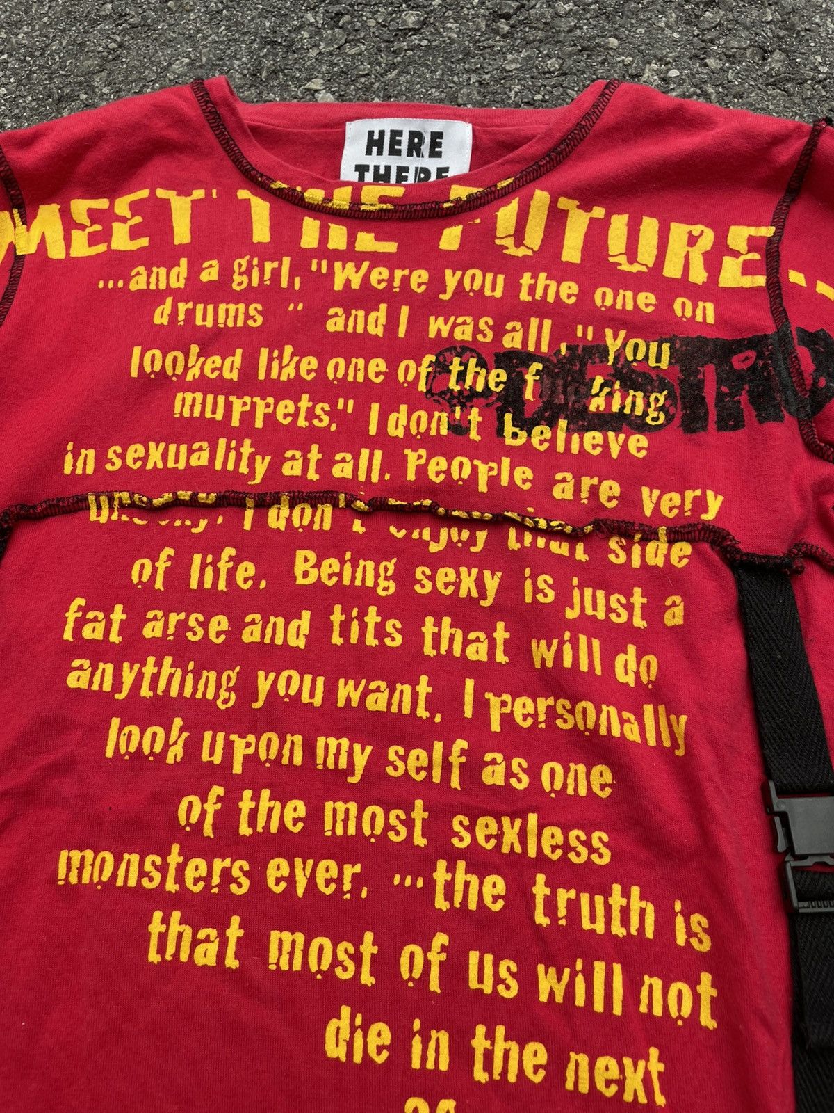 Seditionaries Here There | Punk Petit Tshirt Size XS / US 0-2 / IT 36-38 - 3 Thumbnail
