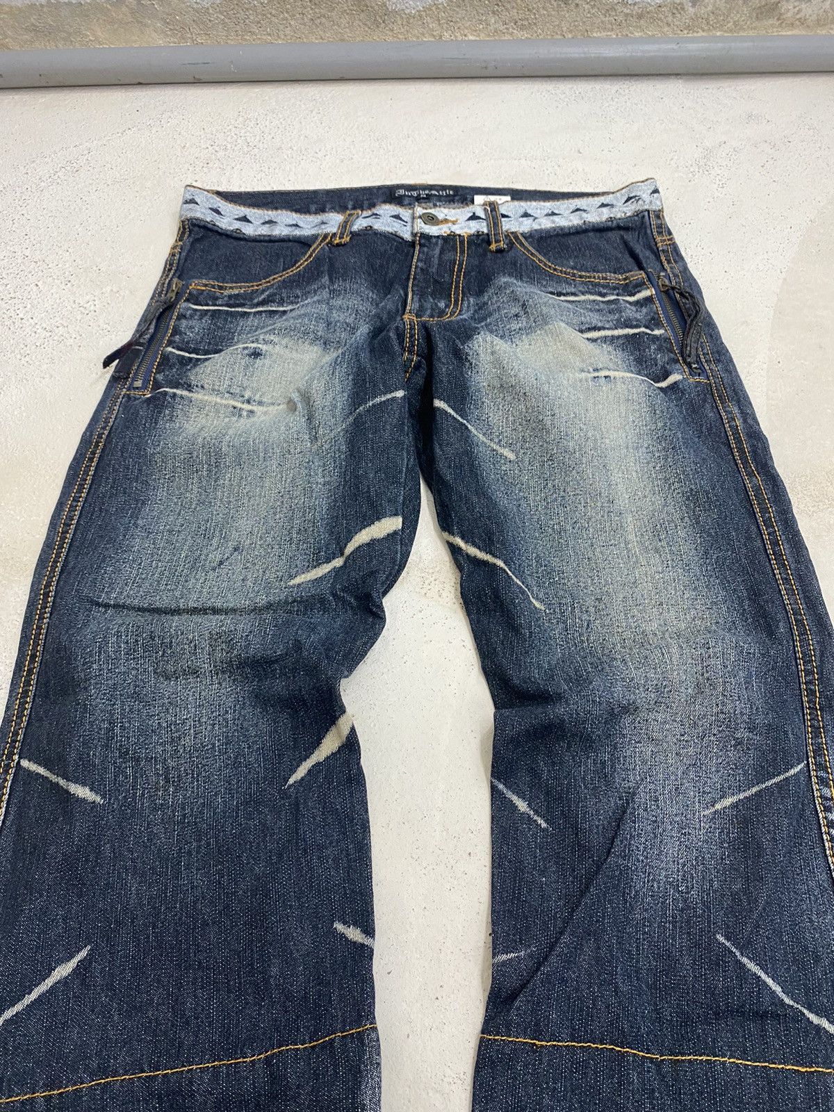 If Six Was Nine × Japanese Brand × Le Grande Bleu (L.G.B.) Flare In the Attic Japan Mud Washed Whisker Honeycomb Size US 32 / EU 48 - 4 Thumbnail