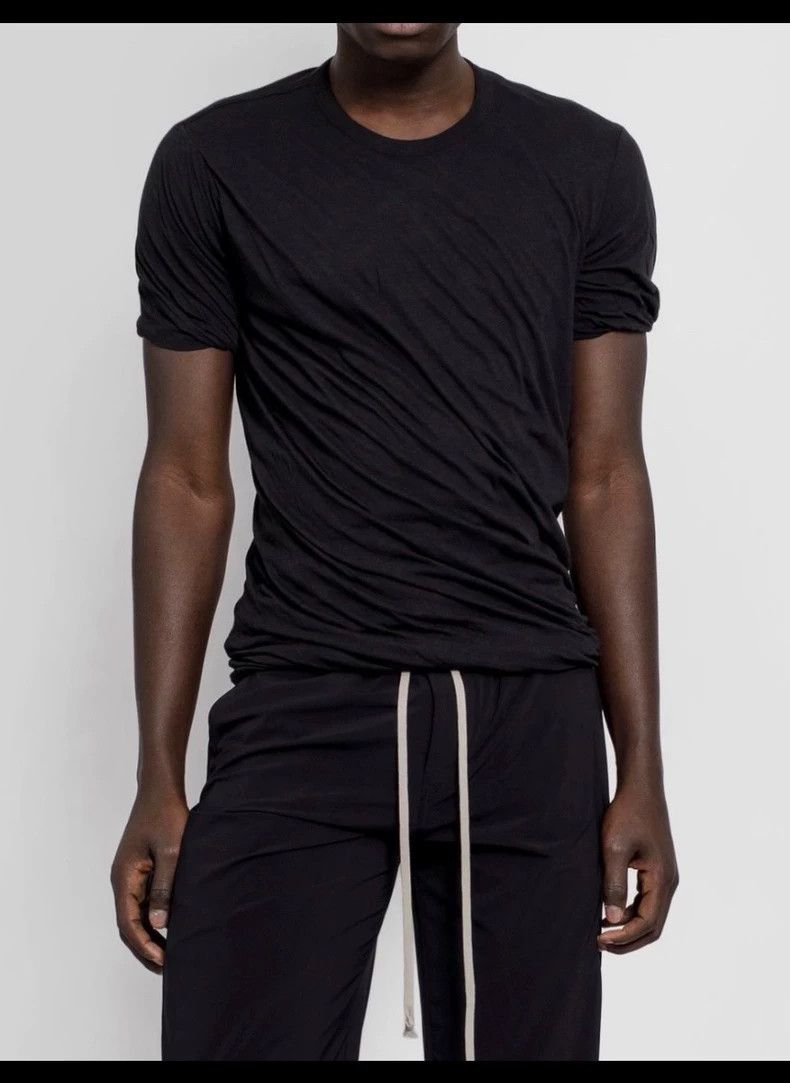 Rick Owens Rick OwensShort Sleeve T-Shirt with Double Spiral Bottom sh Size US XS / EU 42 / 0 - 8 Thumbnail