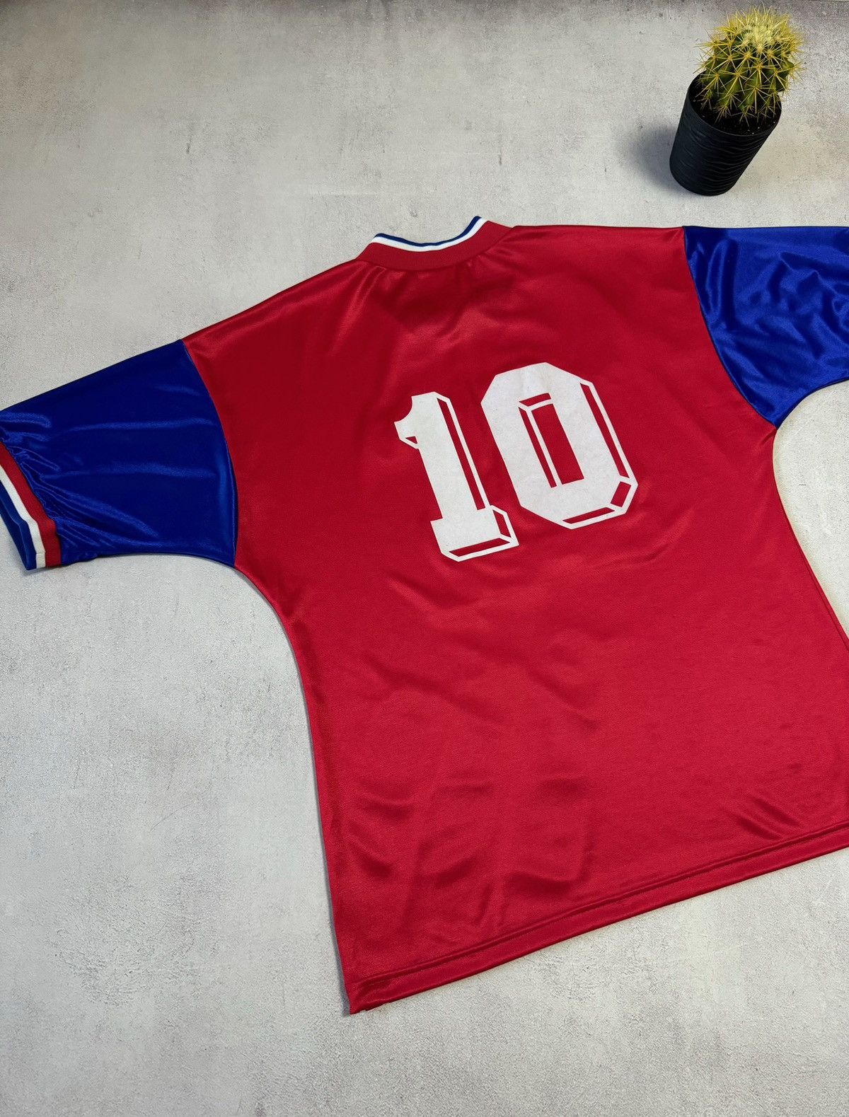 Adidas Vintage Adidas FC Bayern Munich 1993/1994 Home Soccer Jersey Size US XL / EU 56 / 4 - 10 Thumbnail