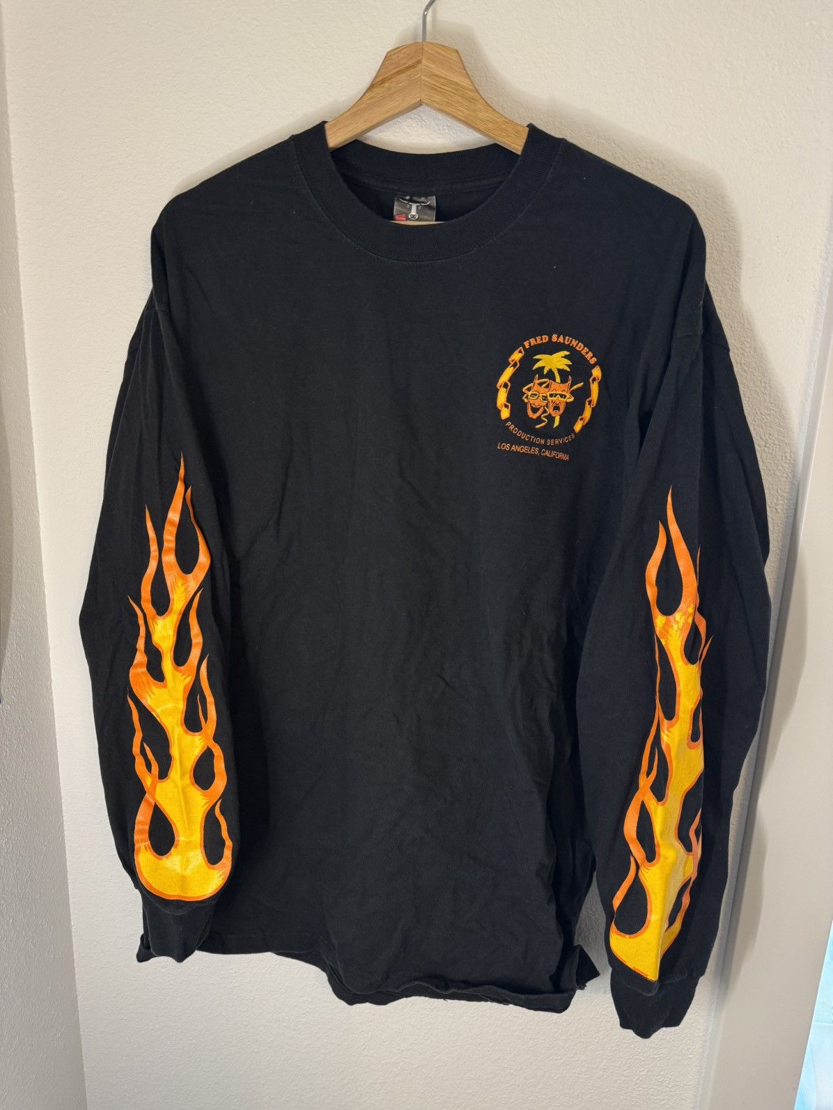 Hanes Vintage tour production long sleeve Size US XL / EU 56 / 4 - 1 Thumbnail