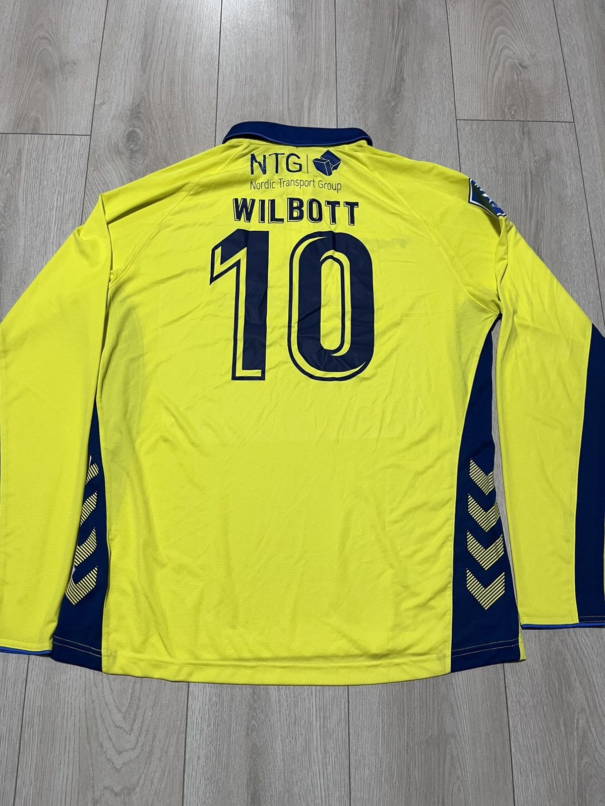 Hummel BRONDBY IF DENMARK 2019/2020 HOME FOOTBALL Sz XXL WILBOTT#10 Size US XXL / EU 58 / 5 - 2 Thumbnail