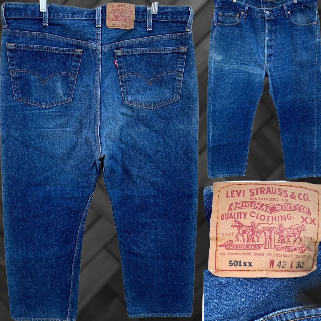 Levi's VINTAGE Levi's 501XX Jeans Button Fly 501 USA W 42 L 30 Measure W 39 L 27 3/4 in Jeans Mens Blue Denim 5-Pocket See Pics 501 XX Made in USA Mens jeans Size US 42 / EU 58 - 1 Thumbnail
