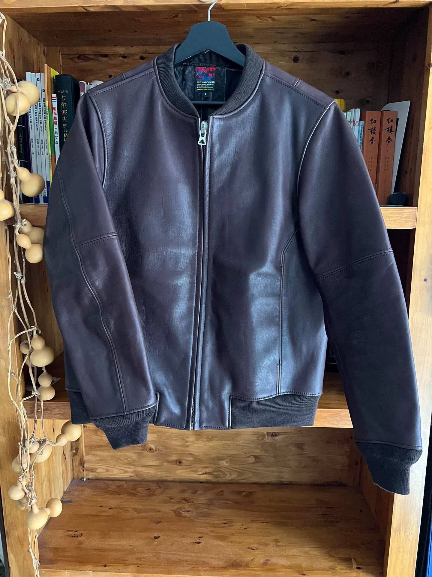 BRU NA BOINNE exquisite ma-1 flight jacket in cherry color Size US M / EU 48-50 / 2 - 1 Thumbnail