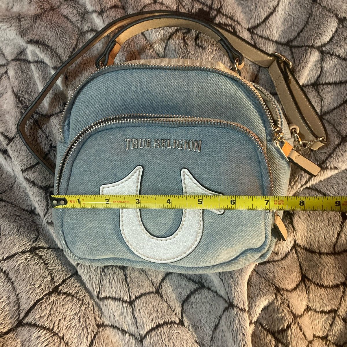 True Religion 🕊️ true religion denim bag/backpack Size ONE SIZE - 3 Thumbnail