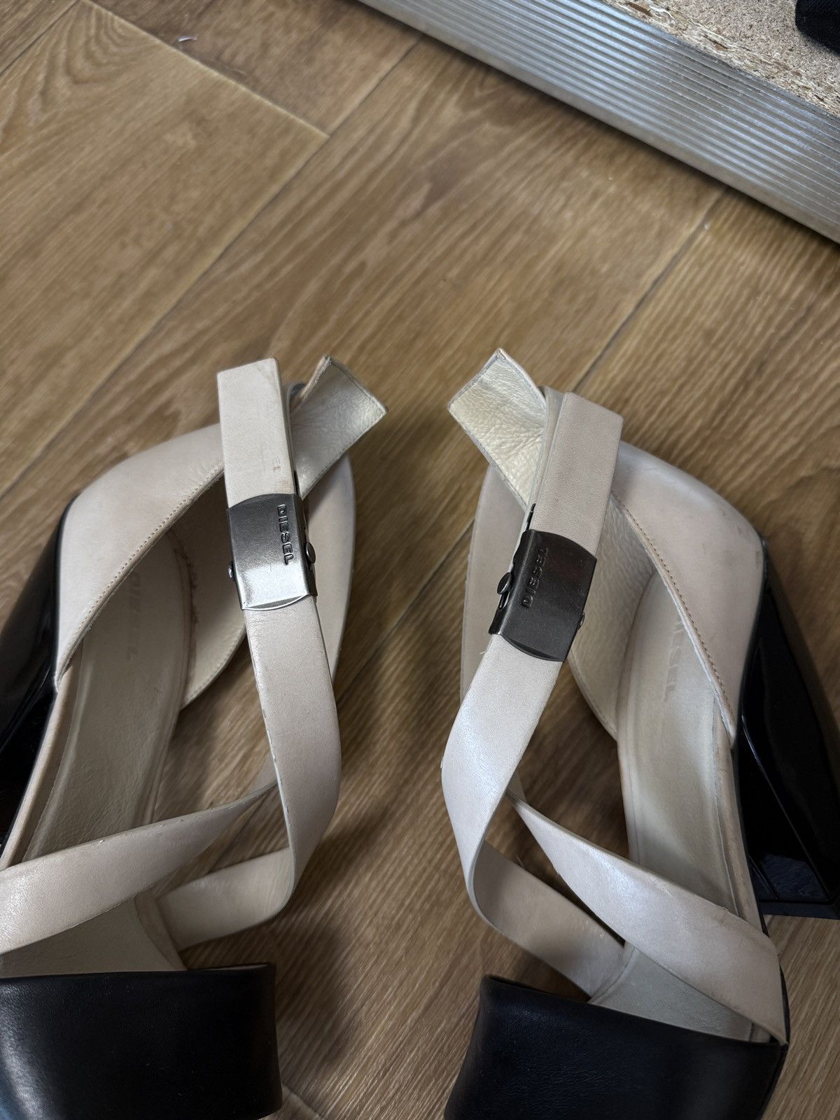 Diesel Diesel Strappy Crazy Gladiators Sandals Size US 9 / IT 39 - 2 Thumbnail