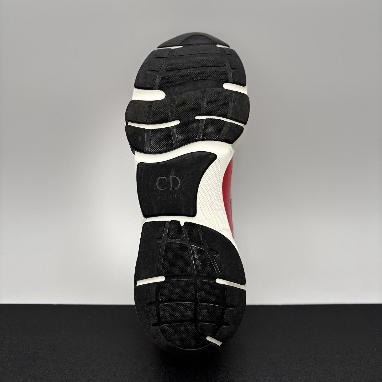Dior Dior B22 Sneaker ‘ White Red ‘ | GREAT CONDITION! Size US 10 / EU 43 - 8 Thumbnail