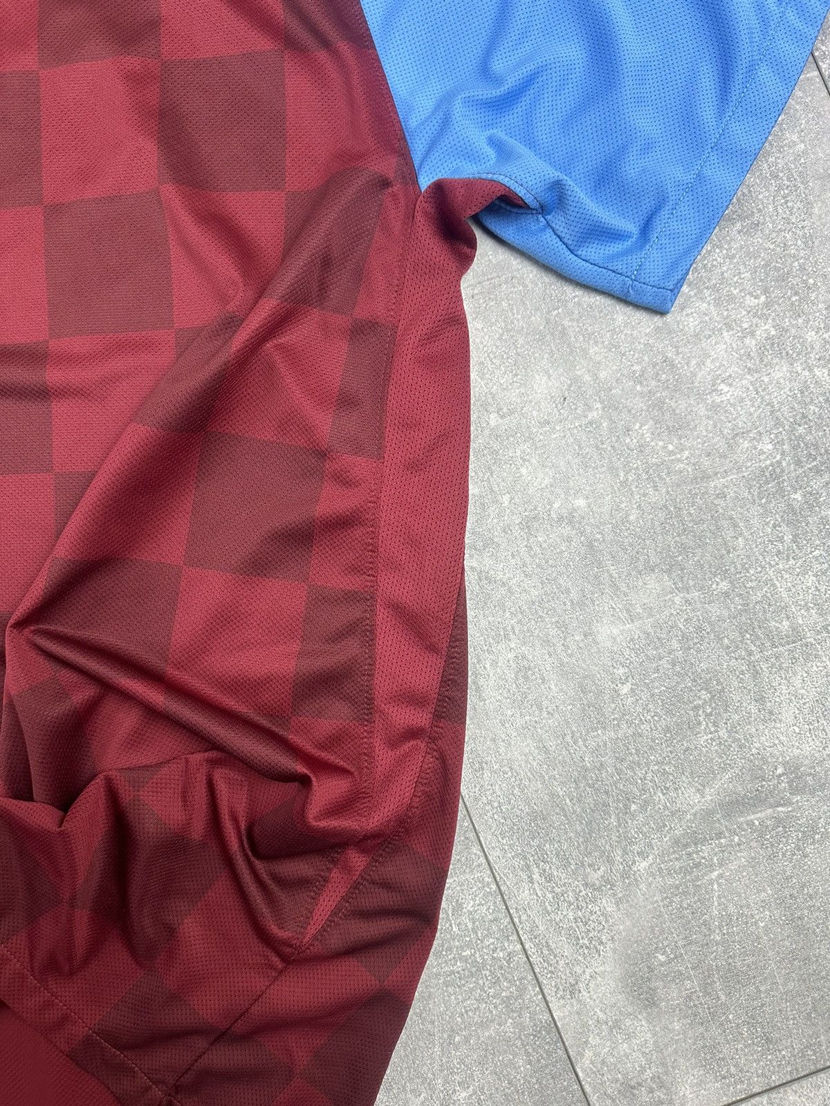 Nike Nike Aston Villa 2011/12 Home Soccer Football Jersey Size US XXL / EU 58 / 5 - 17 Thumbnail