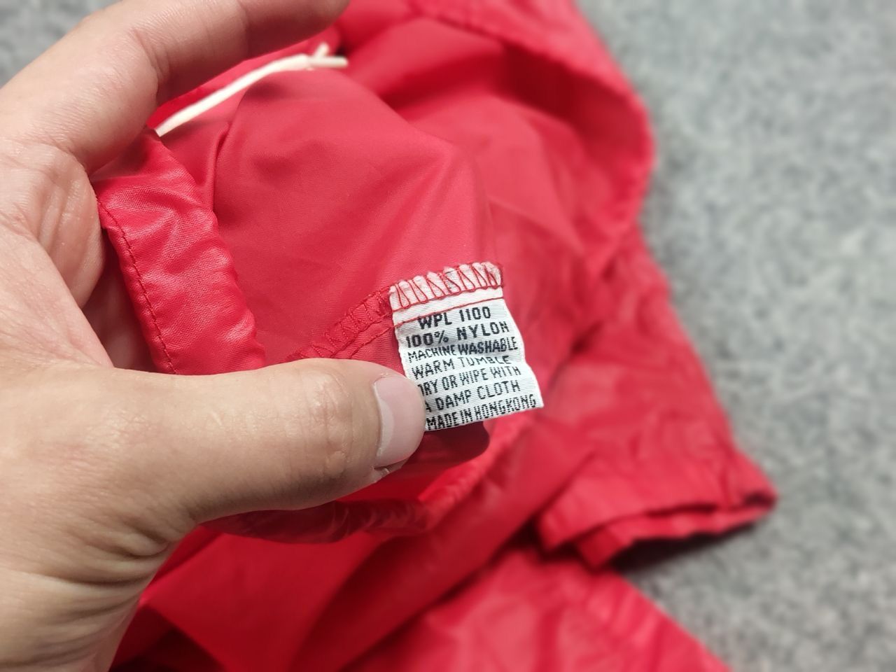 Lacoste Vintage 80's lacoste Alligator Nylon Red Light Zip Jacket Size US L / EU 52-54 / 3 - 14 Thumbnail