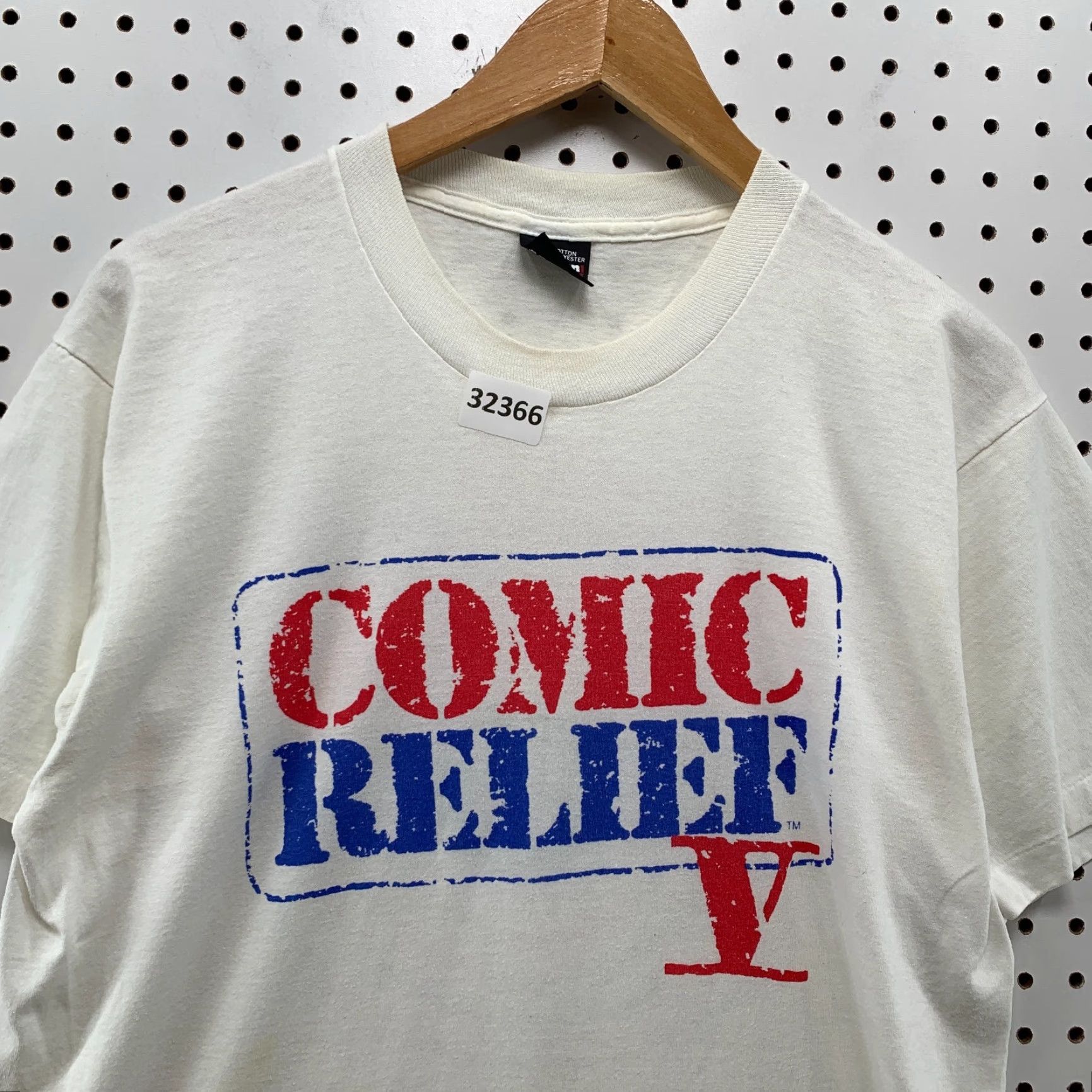 Vintage VINTAGE Screens Stars 90s Comic Relief Shirt Mens Large White Short Sleeve Crew Neck Single Stitch Robin Williams Size US L / EU 52-54 / 3 - 7 Thumbnail