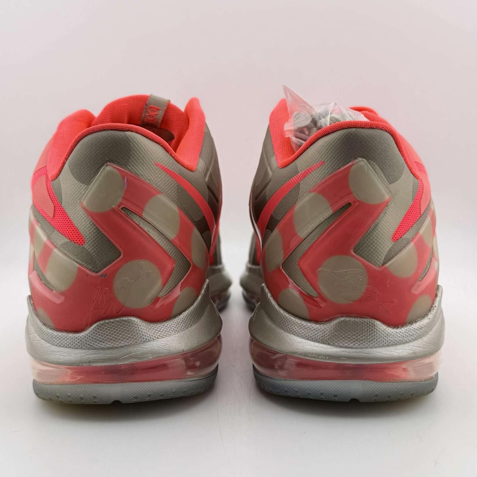 Nike Nike LeBron 11 Low Maison Polka Dots US 9.5 Used Size US 9.5 / EU 42-43 - 5 Thumbnail