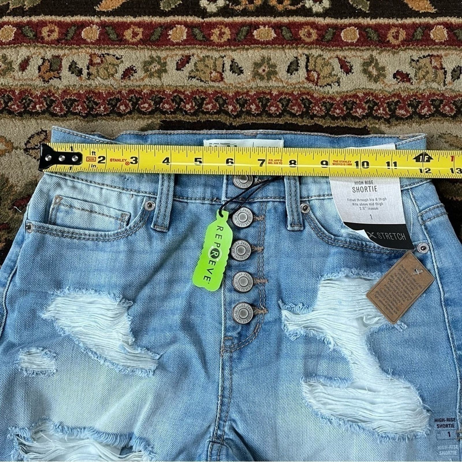 Other MUDD NWT Denim Shorts Button Fly Distressed Women’s 1 Size 25" / US 0 / IT 36 - 6 Thumbnail